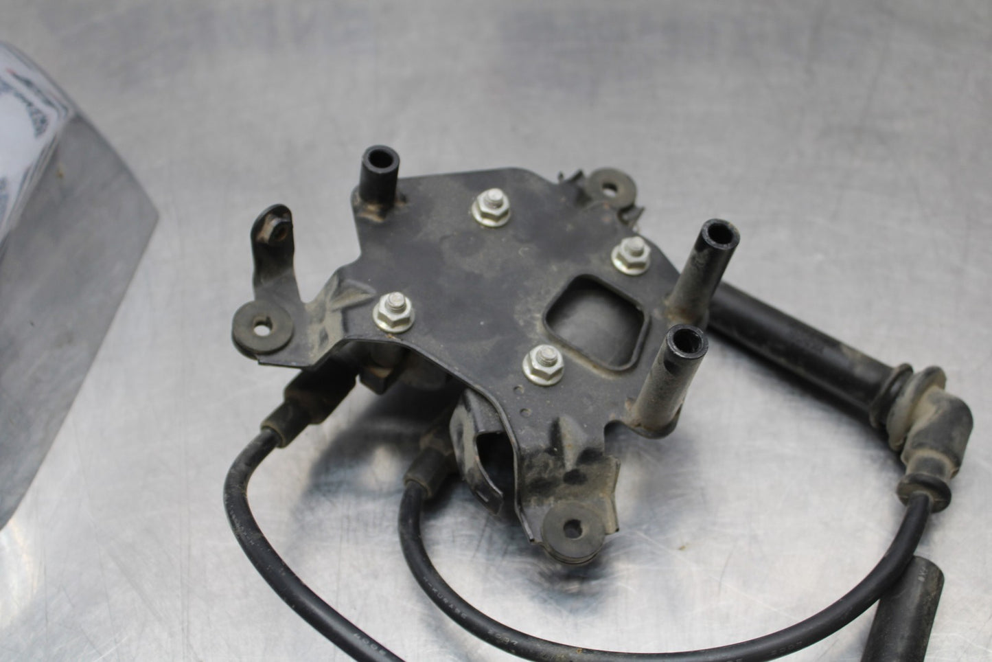 08 KAWASAKI VULCAN 900 IGNITION COILS & COVER BB184