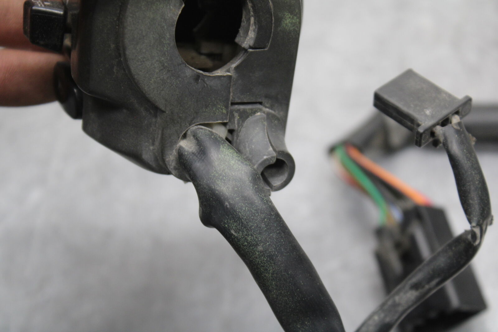 06-07 KAWASAKI NINJA ZX10R LEFT CLIP ON HORN SIGNALS SWITCH SWITCHES  BB115