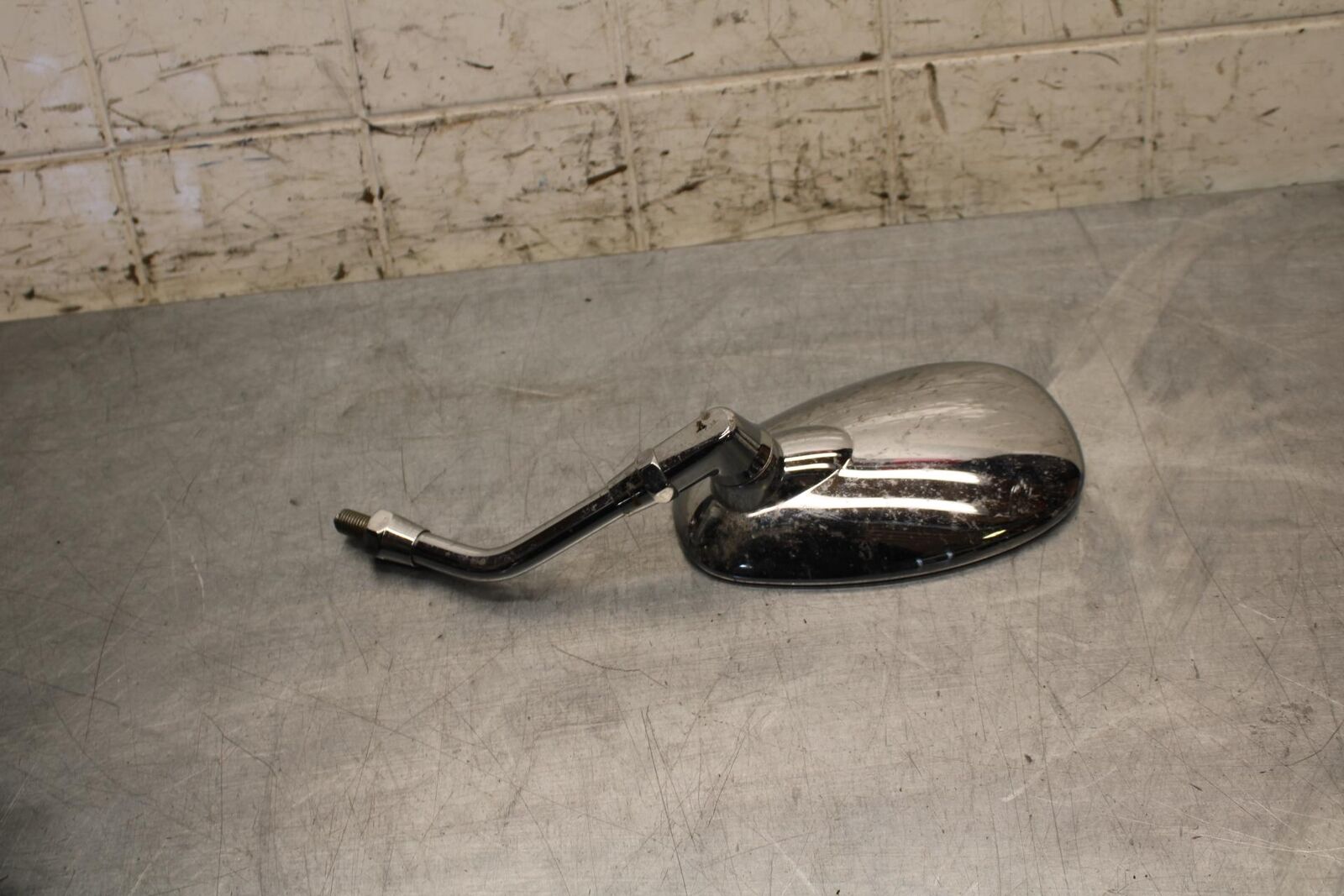 2007 Honda Shadow Spirit 1100 VT1100C RIGHT SIDE MIREROR BB561
