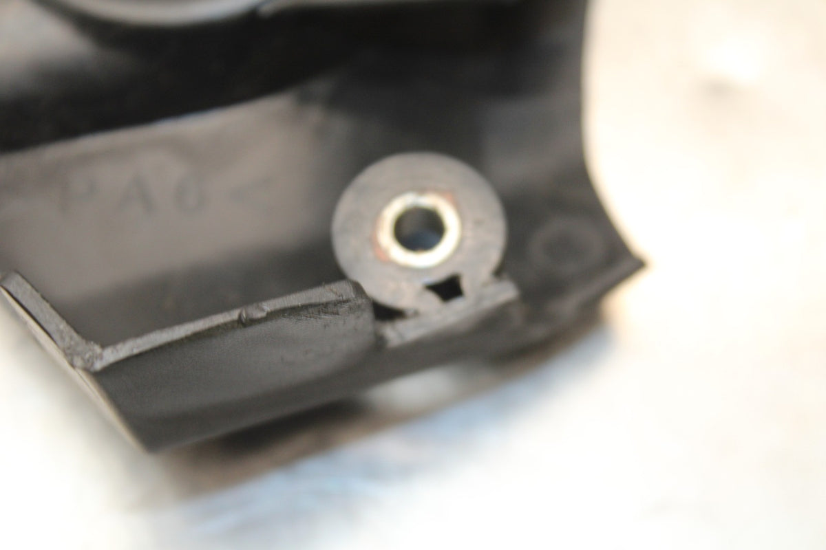 22-25 YAMAHA YZF R7 ENGINE SPROCKET COVER BB850