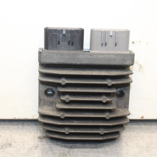 2014 Yamaha FZ09 RECTIFIER VOLTAGE REGULATOR 1D7-81960-01-00 BB81