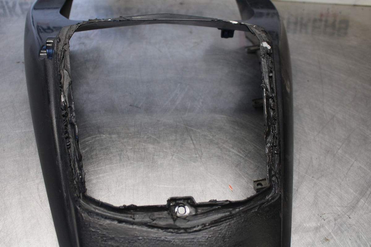 03-04 YAMAHA YZF R6 REAR BACK TAIL FAIRING COWL SHROUD BB890