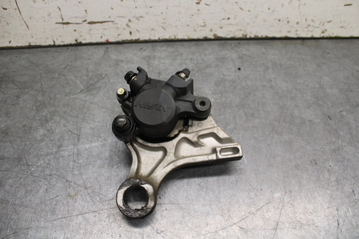 05-06 HONDA CBR600RR REAR BACK BRAKE CALIPER W MOUNT BRACKET BB727