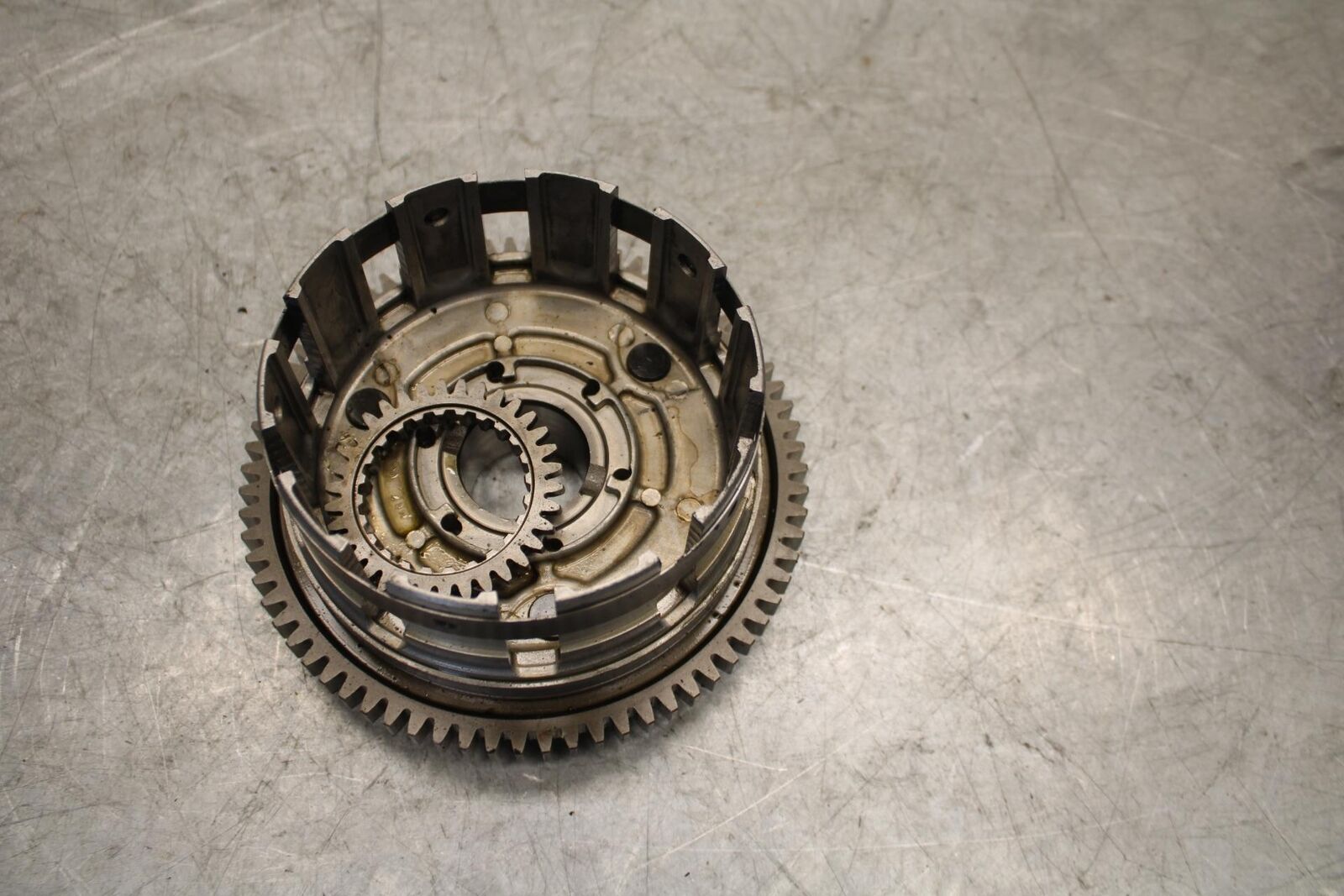 1997 Suzuki GSXR750 CLUTCH BASKET BB527