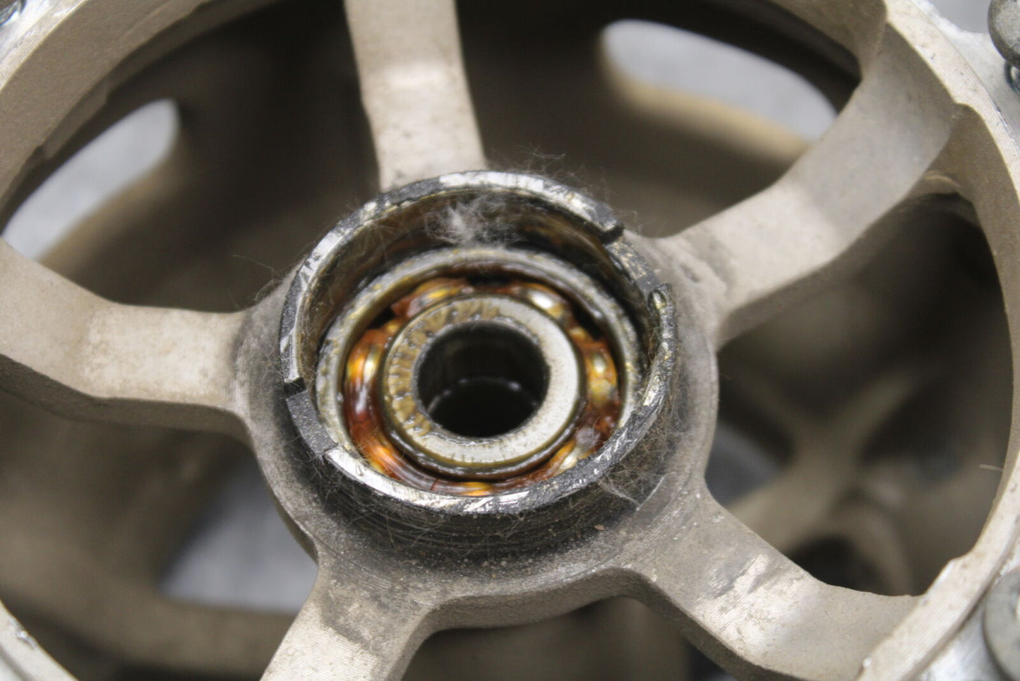 84-85 YAMAHA VIRAGO 1000 FRONT WHEEL FRONT RIM BB173