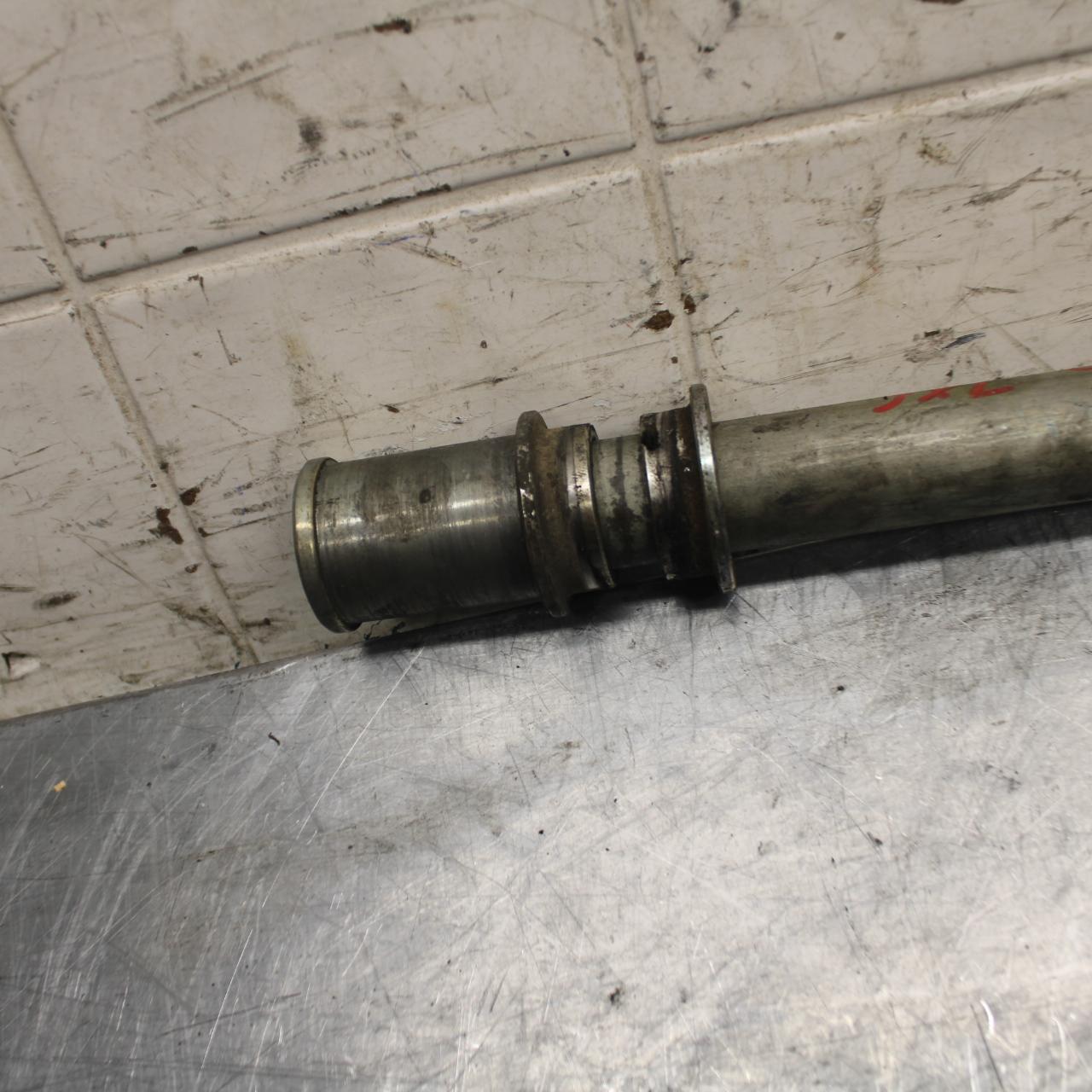 2004 Kawasaki Ninja ZX6RR ZX600M FRONT WHEEL RIM AXLE PIVOT BOLT BB43