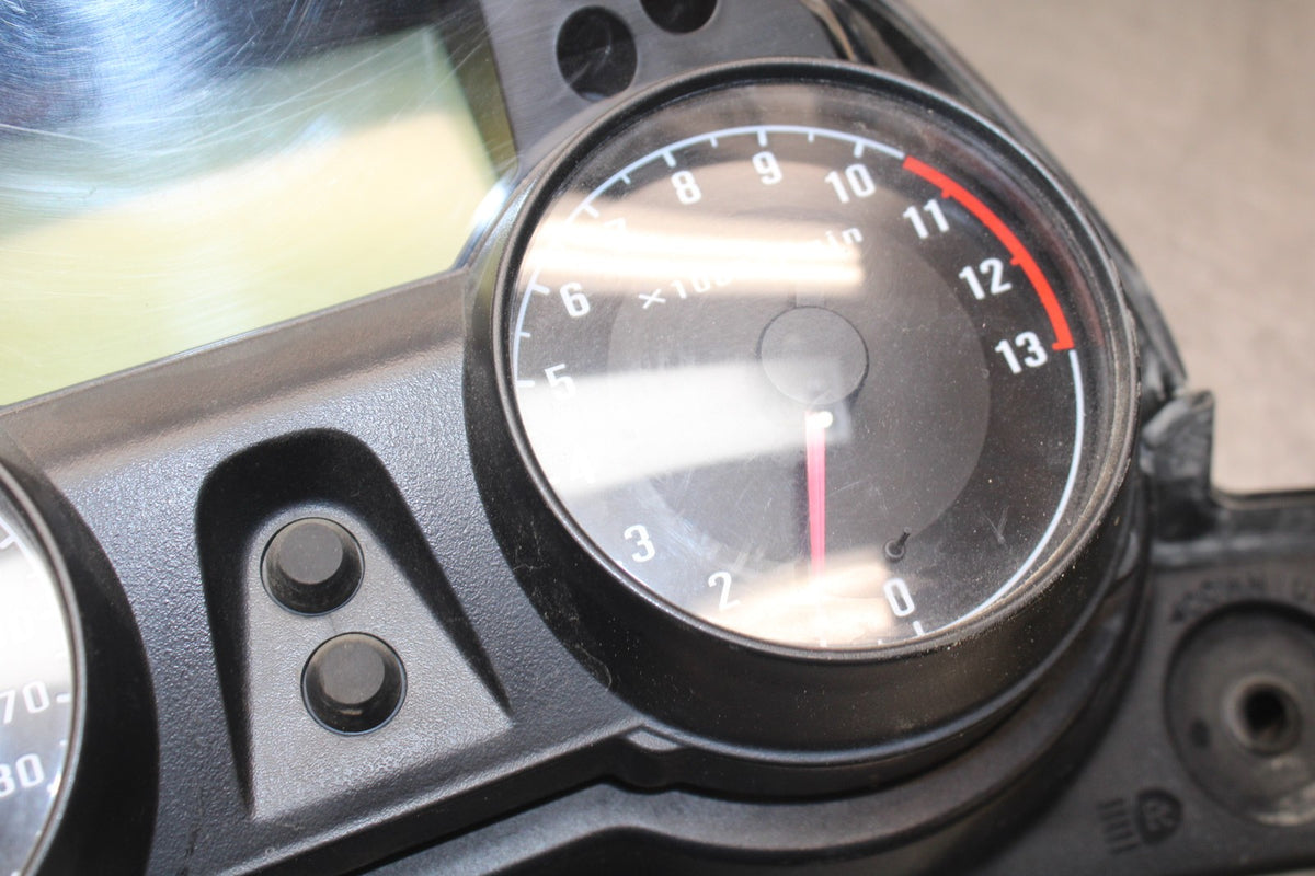 09 KAWASAKI CONCOURS 14 ZG1400B SPEEDO GAUGES DISPLAY CLUSTER SPEEDOMETER BB875