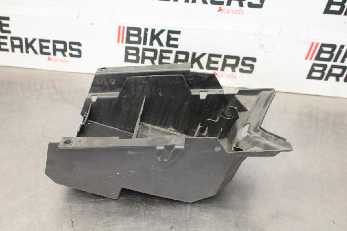 17-20 BMW S1000R REAR BACK TAIL UNDERTAIL BATTERY TRAY PLASTIC BB909