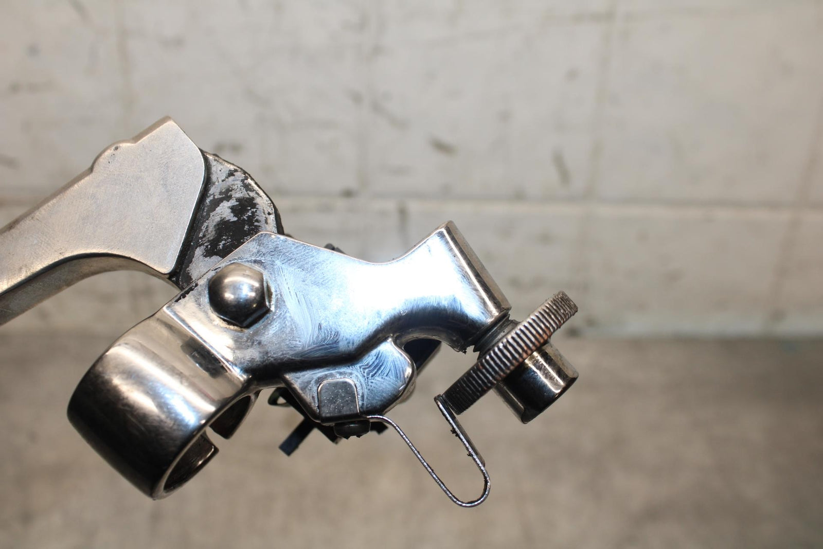 2001 Suzuki GSXR750 CLUTCH PERCH MOUNT WITH LEVER  57500-40F11 57621-40F00 BB553