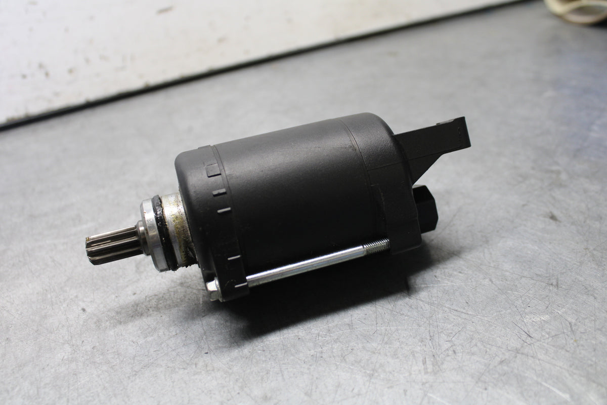 18-24 YAMAHA MT-07 ENGINE STARTING STARTER MOTOR -DC 12V BB662
