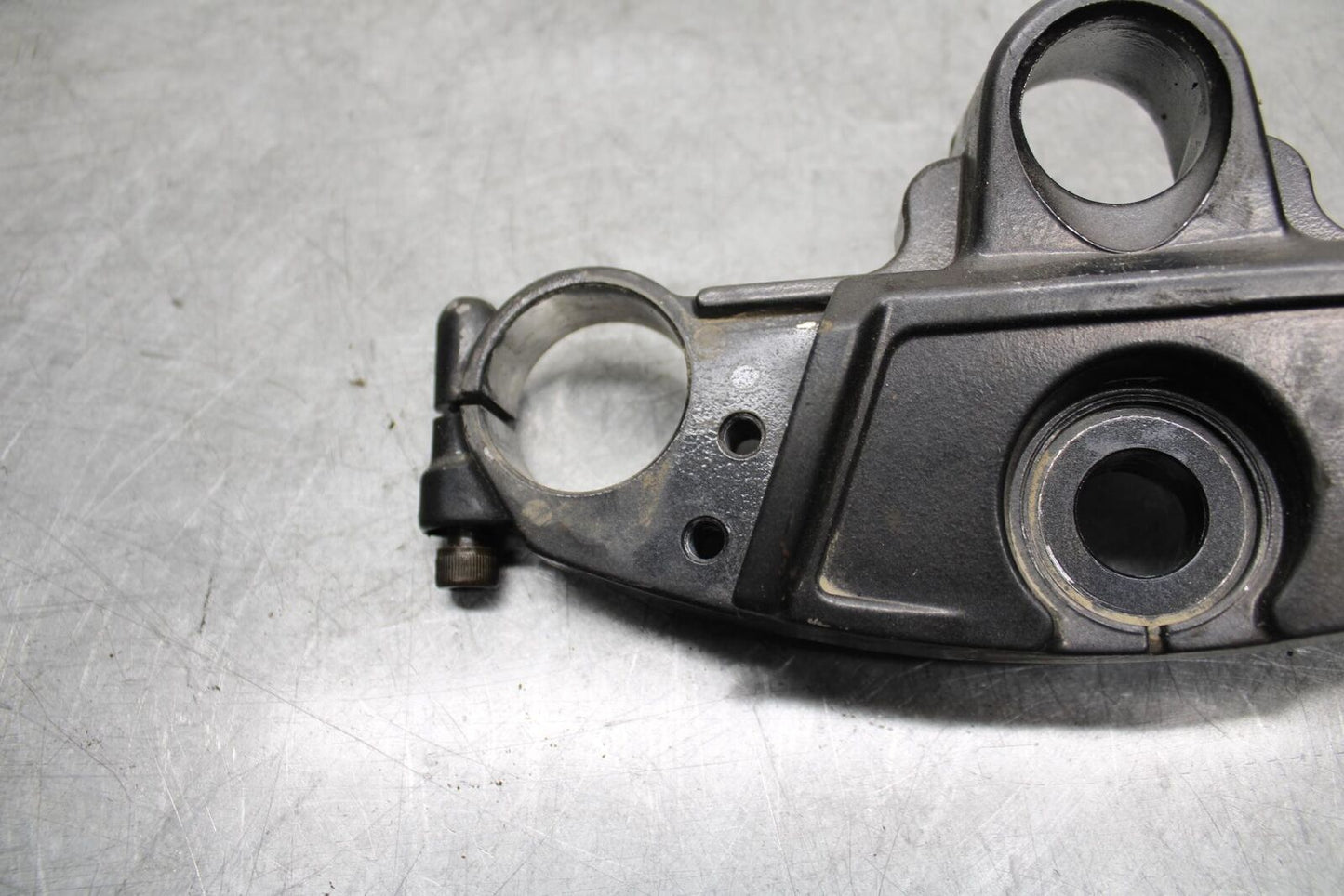 2001 Kawasaki Ninja ZX6 ZX600E FORKS UPPER TRIPLE TREE CLAMP BB547