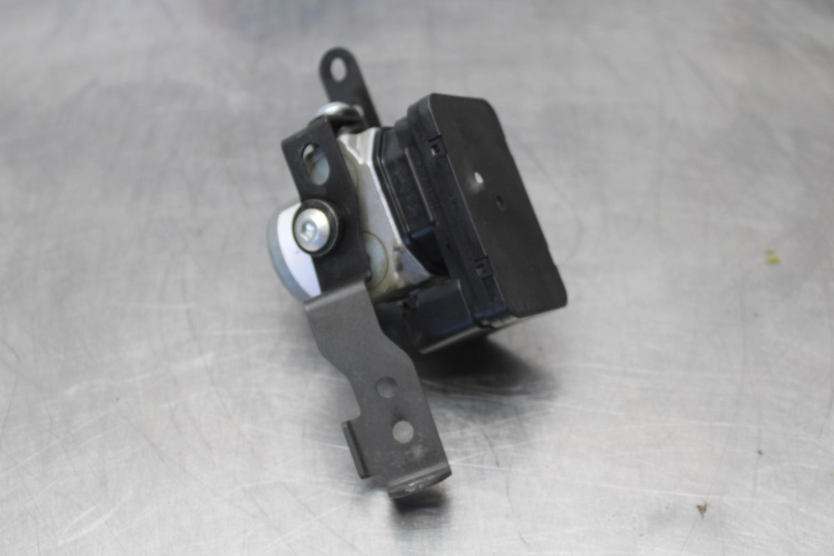 24-25 KAWASAKI NINJA 500 ABS ABS PUMP UNIT MODULE BB899