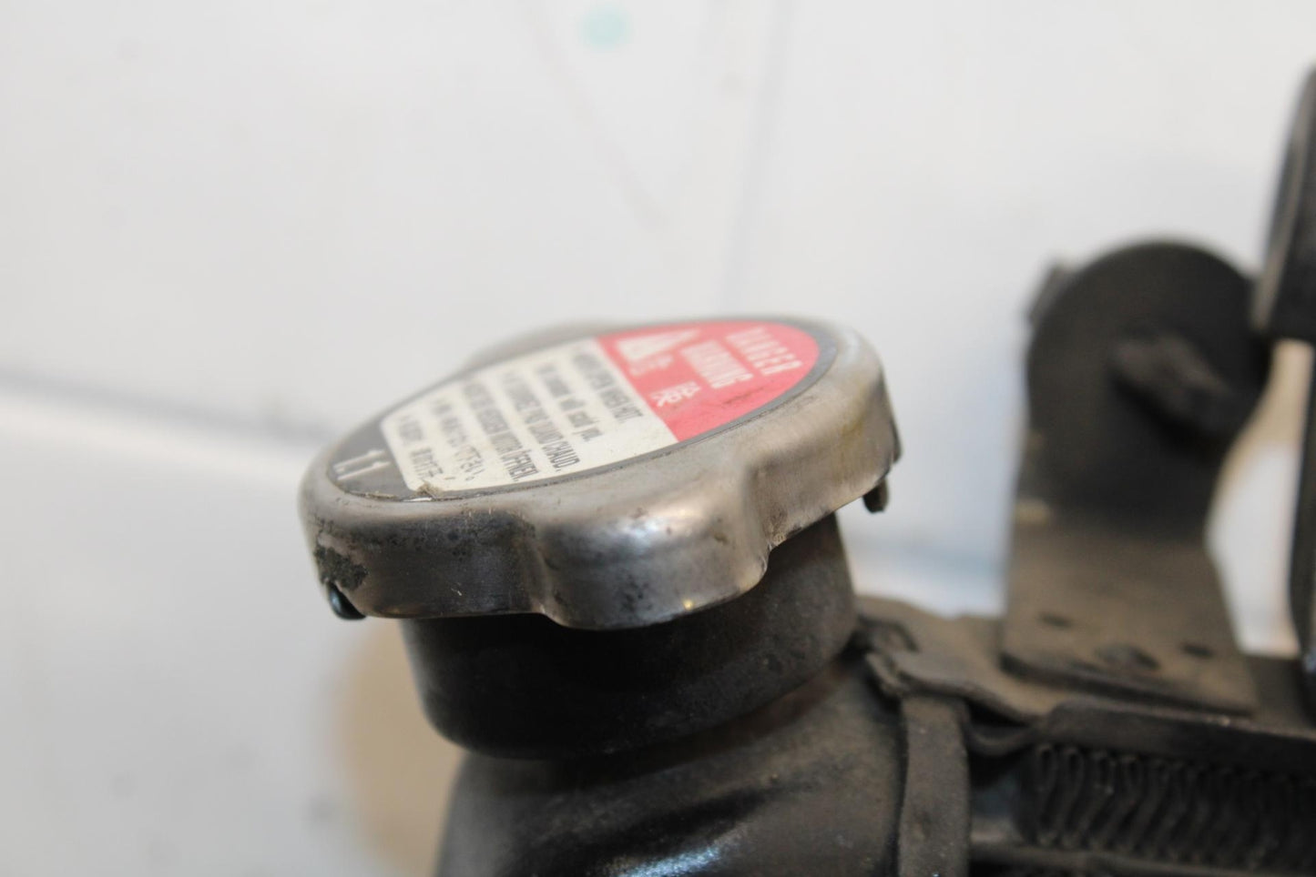 2007 Yamaha YZF R6S ENGINE RADIATOR MOTOR COOLER COOLING  BB594