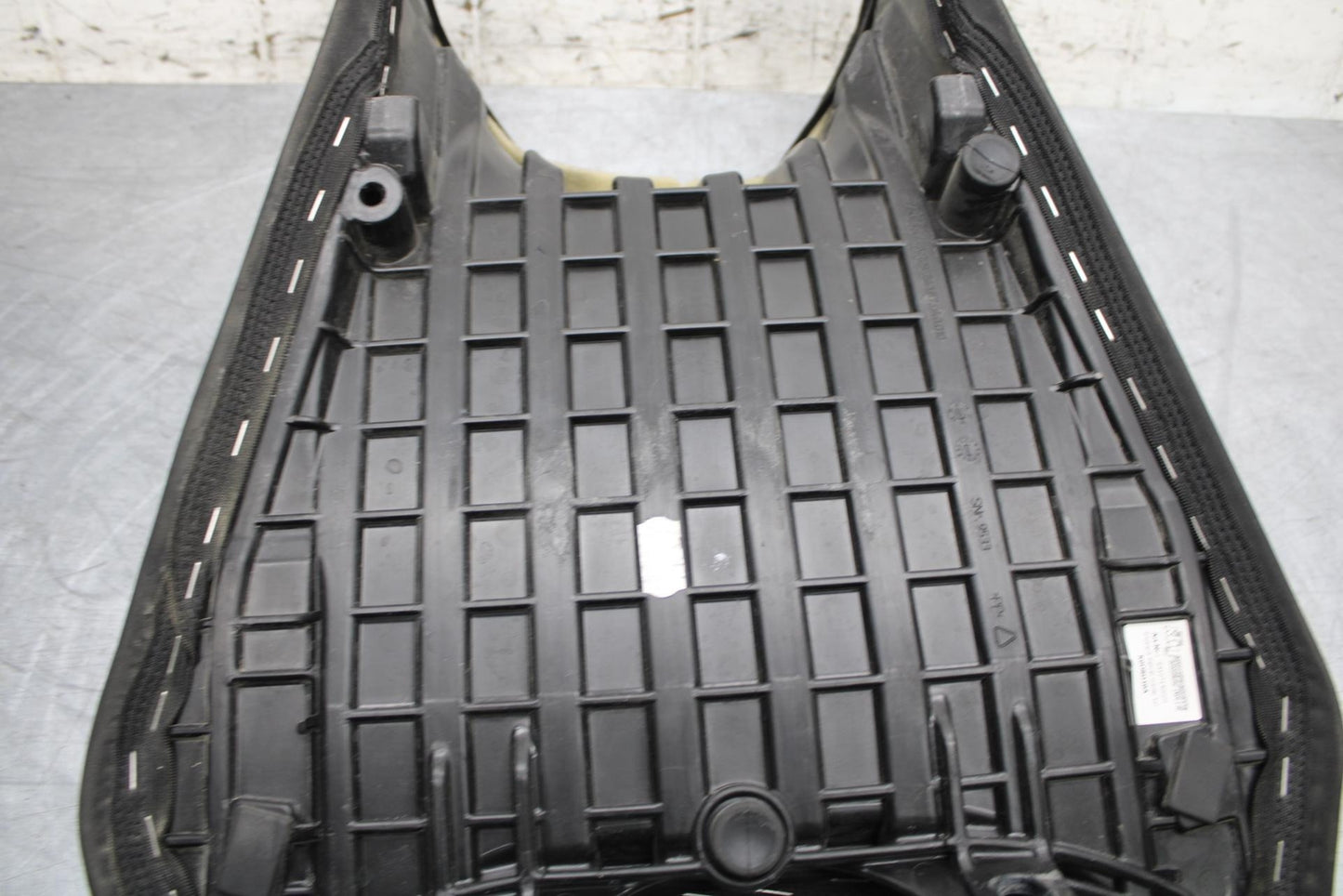 19-20 KTM 790 DUKE 790 FRONT DRIVERS SEAT PAD SADDLE PILLION BB570