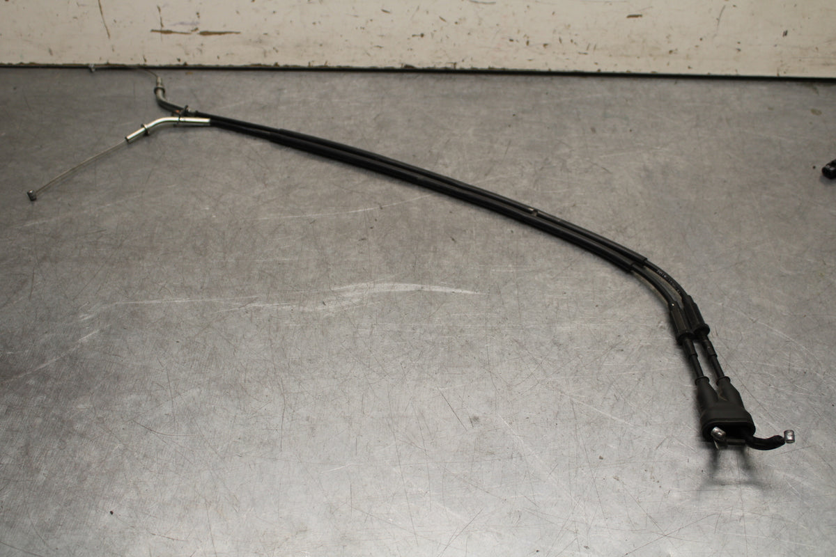 16 KAWASAKI NINJA ZX10R THROTTLE CABLES LINES 54012-0631 BB650