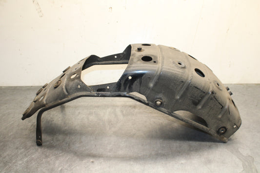 04 SUZUKI INTRUDER 800 REAR BACK FENDER SUPPORT FRAME SUBFRAME BB758