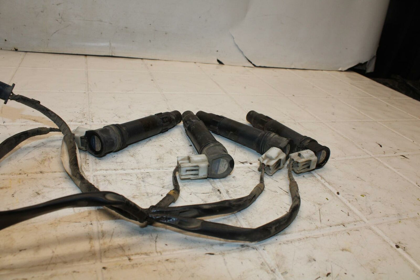 05-06 HONDA CBR600RR IGNITION COILS COIL SPARK PLUG CAPS BB399