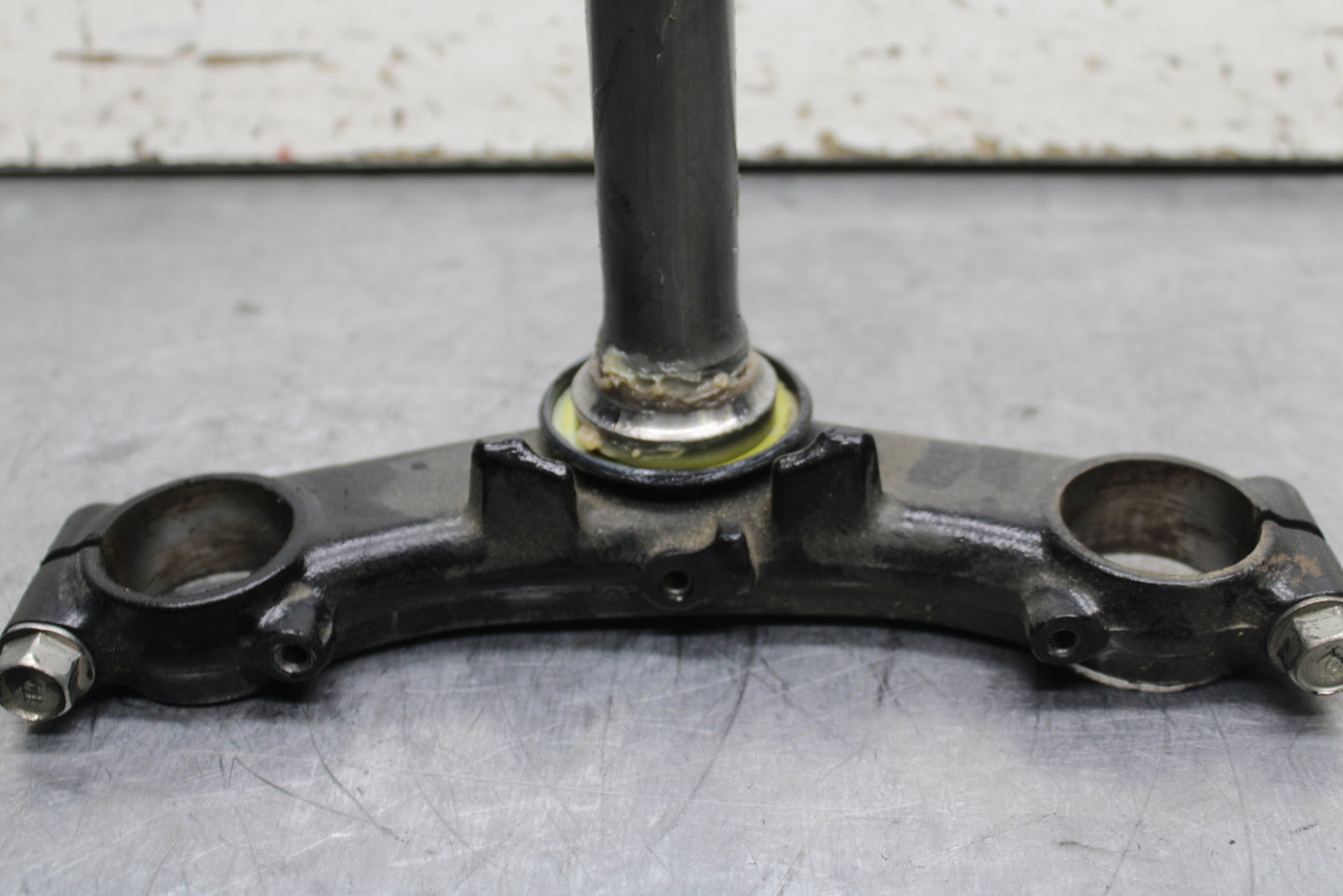 15-16 HONDA CB300F FRONT FORKS CLAMP LOWER TRIPLE TREE STEM BB740