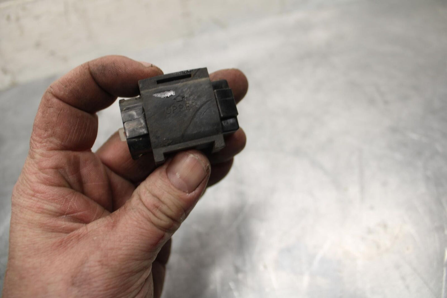 17-23 SUZUKI GSXR 250 GSX250RL8 TIP OVER BANK ANGLE CRASH SENSOR SWITCH  BB490