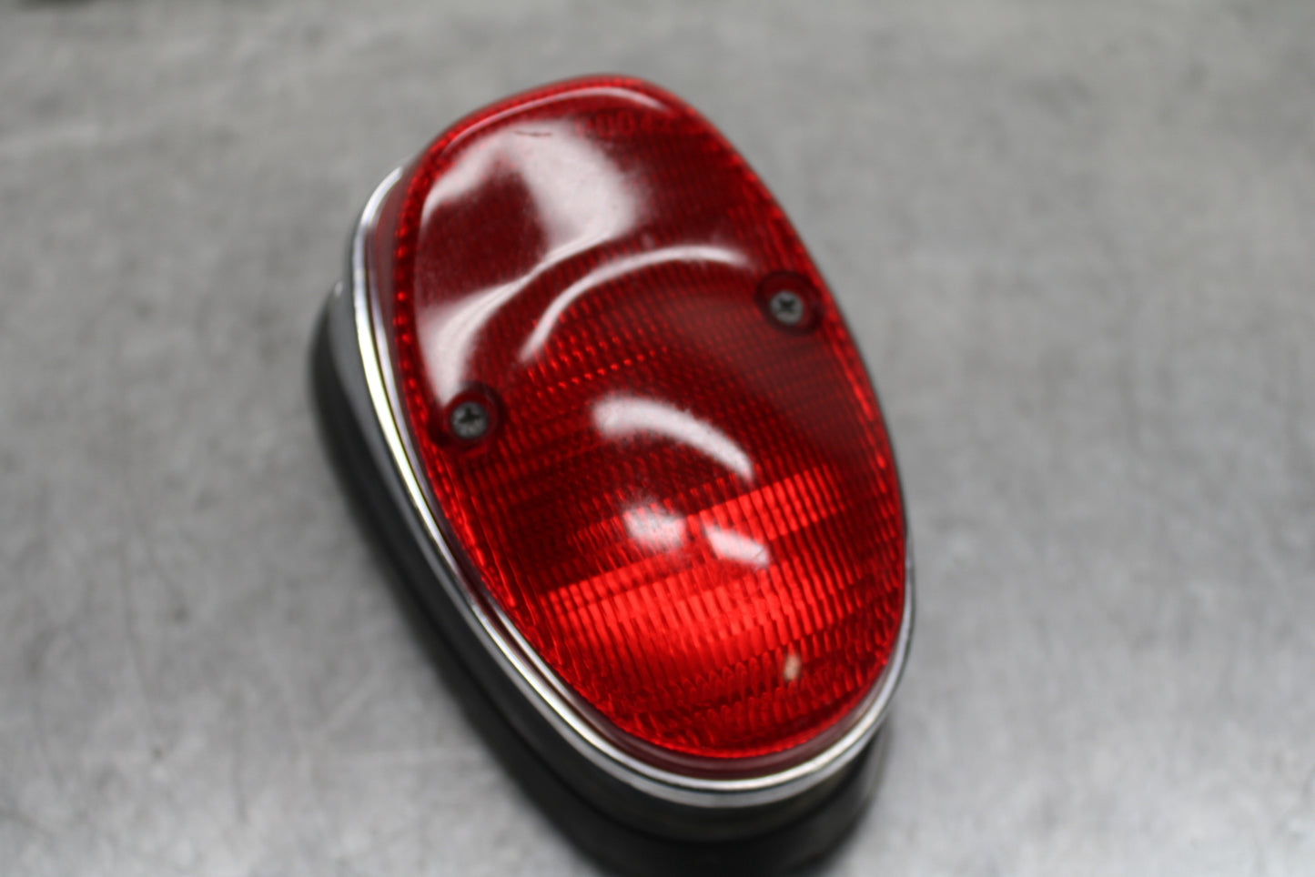 03-08 KAWASAKI VULCAN 1600 TAILLIGHT REAR TAIL BRAKE LIGHT BB123