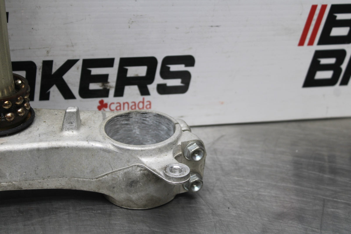 06-07 SUZUKI GSXR750 FRONT FORKS CLAMP LOWER TRIPLE TREE STEM BB811