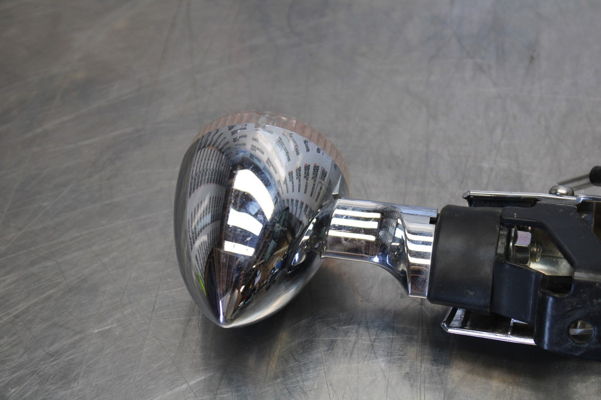 09 YAMAHA V STAR 950 FRONT TURN SIGNAL BAR MOUNT & LIGHTS BB172