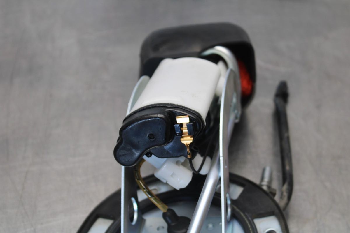 12 HONDA CB1000R FUEL PUMP GAS PETROL SENDER UNIT BB200