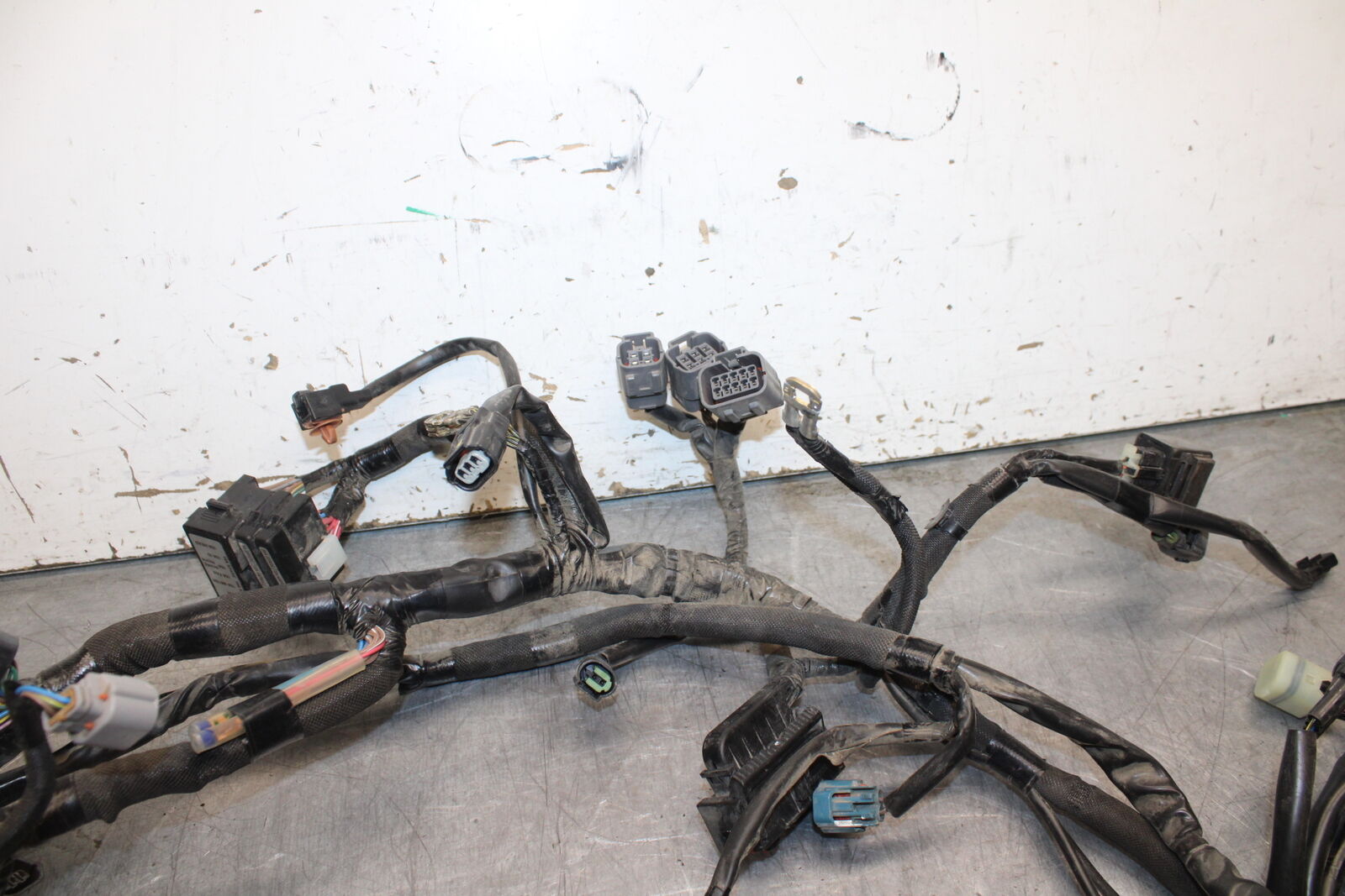 18-24 KAWASAKI NINJA 650 MAIN ENGINE WIRING HARNESS MOTOR WIRE LOOM BB725