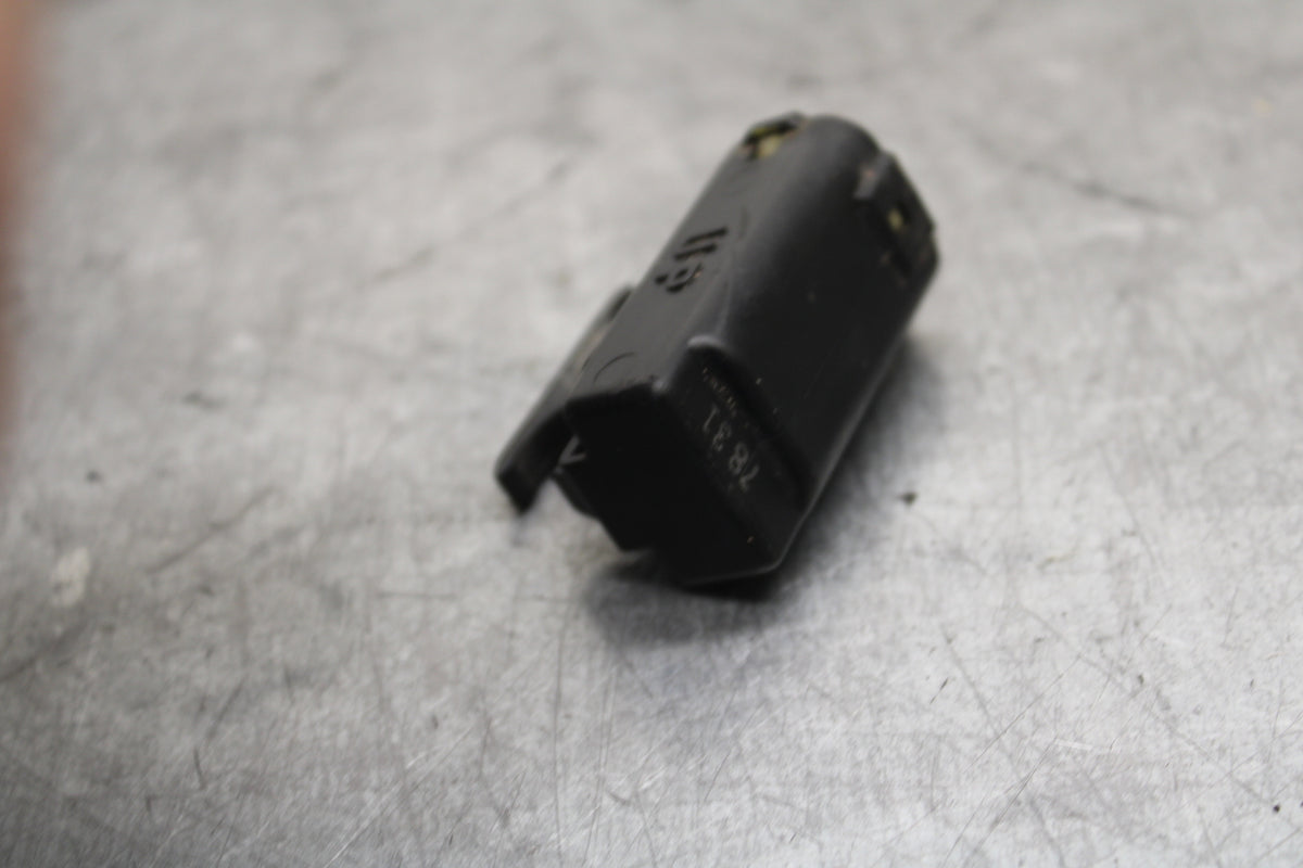 08-09 YAMAHA YZF R6S TIP OVER BANK ANGLE CRASH SENSOR SWITCH   BB690
