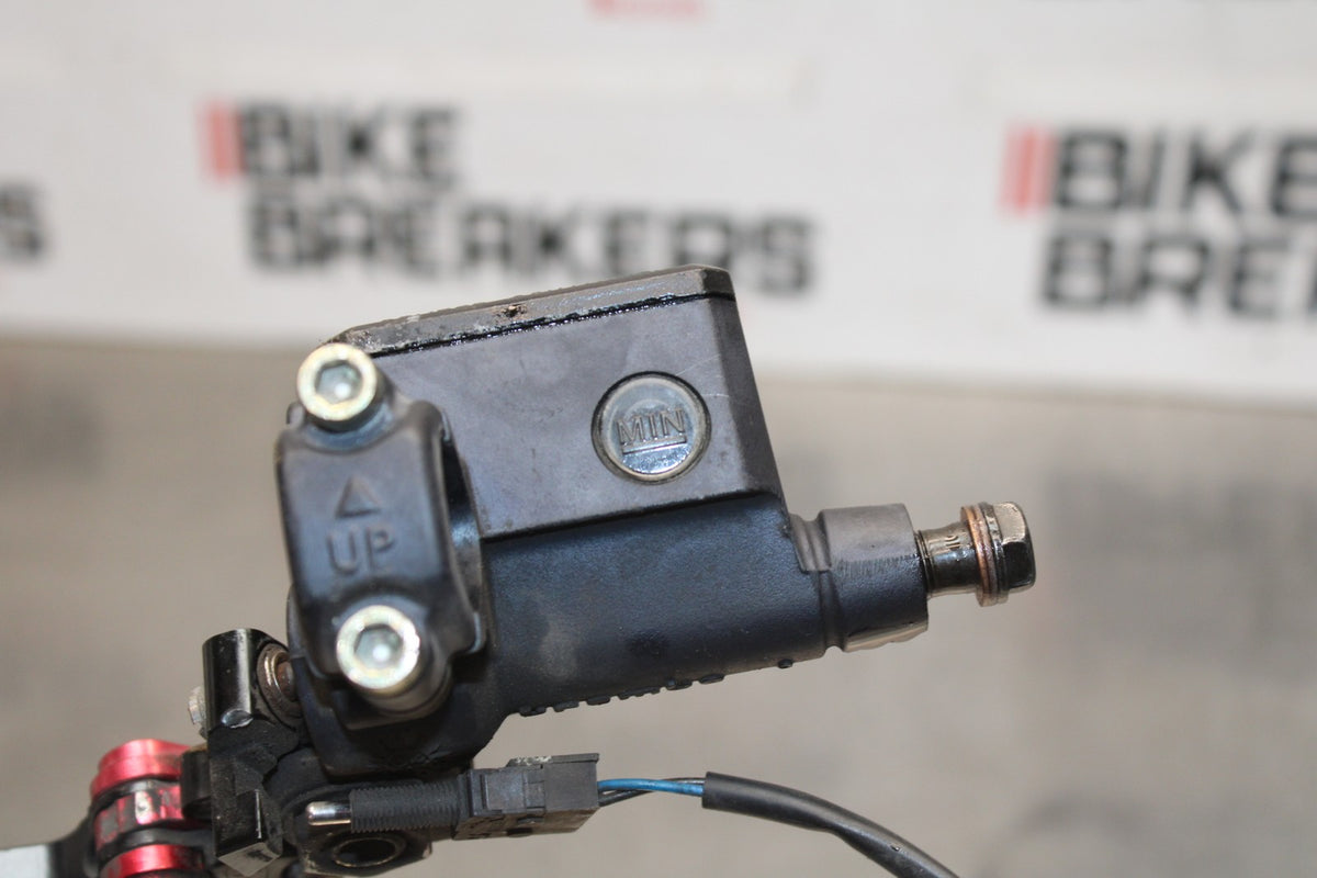 05 DUCATI SUPERSPORT 800 HYDRAULIC CLUTCH MASTER CYLINDER  BB913