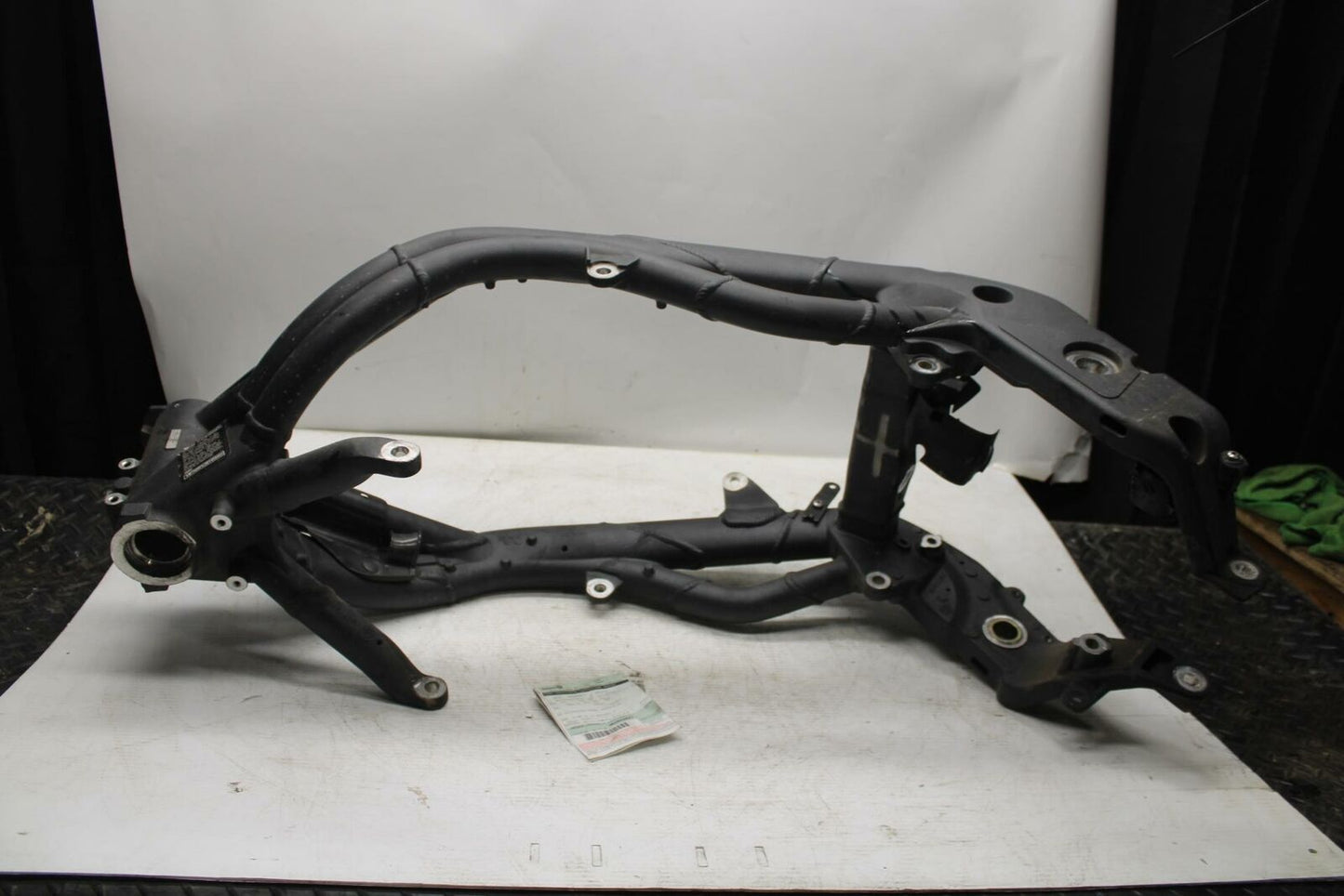 08-11 TRIUMPH SPEED TRIPLE FRAME CHASSIS BB366