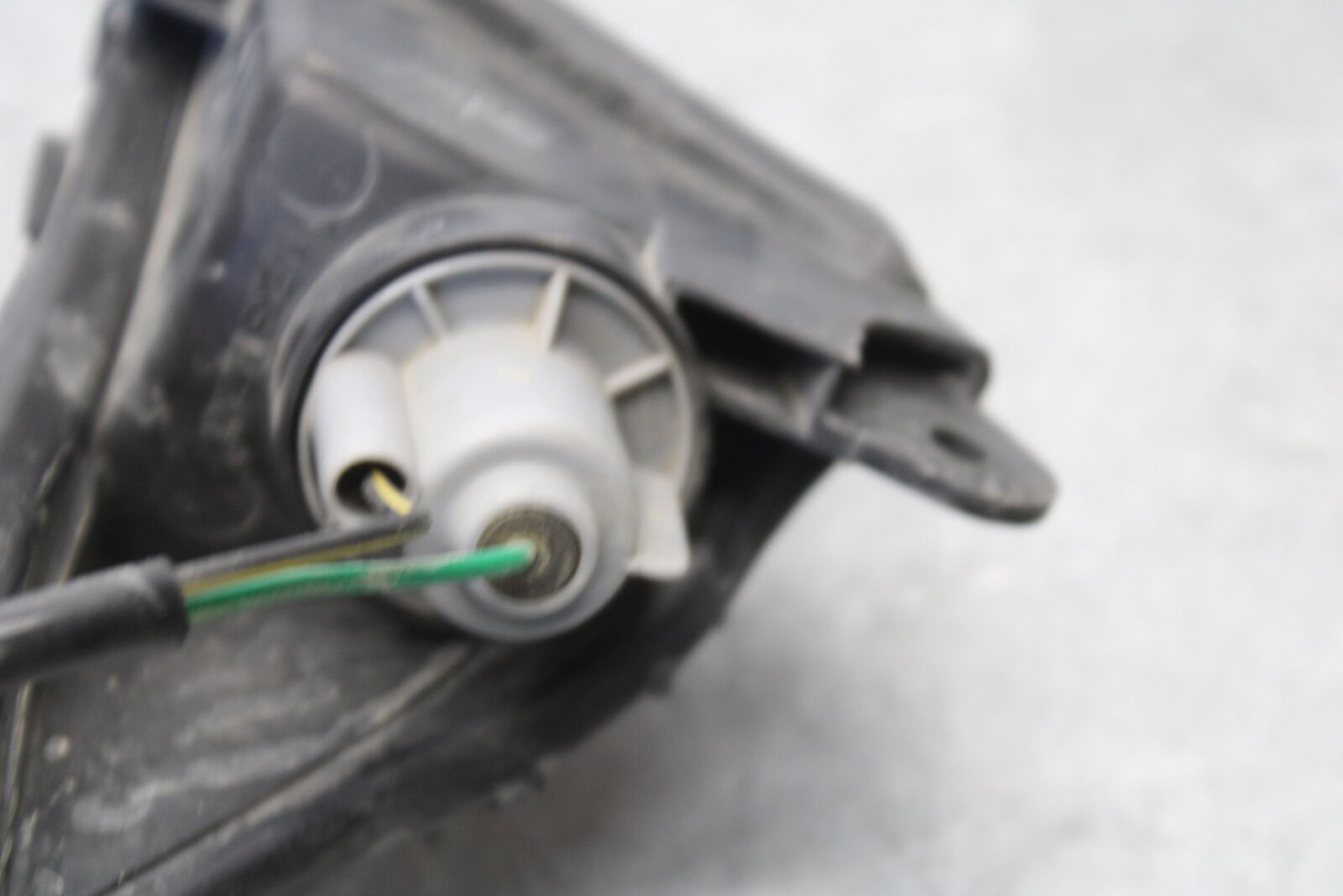 09-12 KAWASAKI NINJA ZX6R ZX600R LEFT FRONT TURN SIGNAL LIGHT INDICATOR BB656