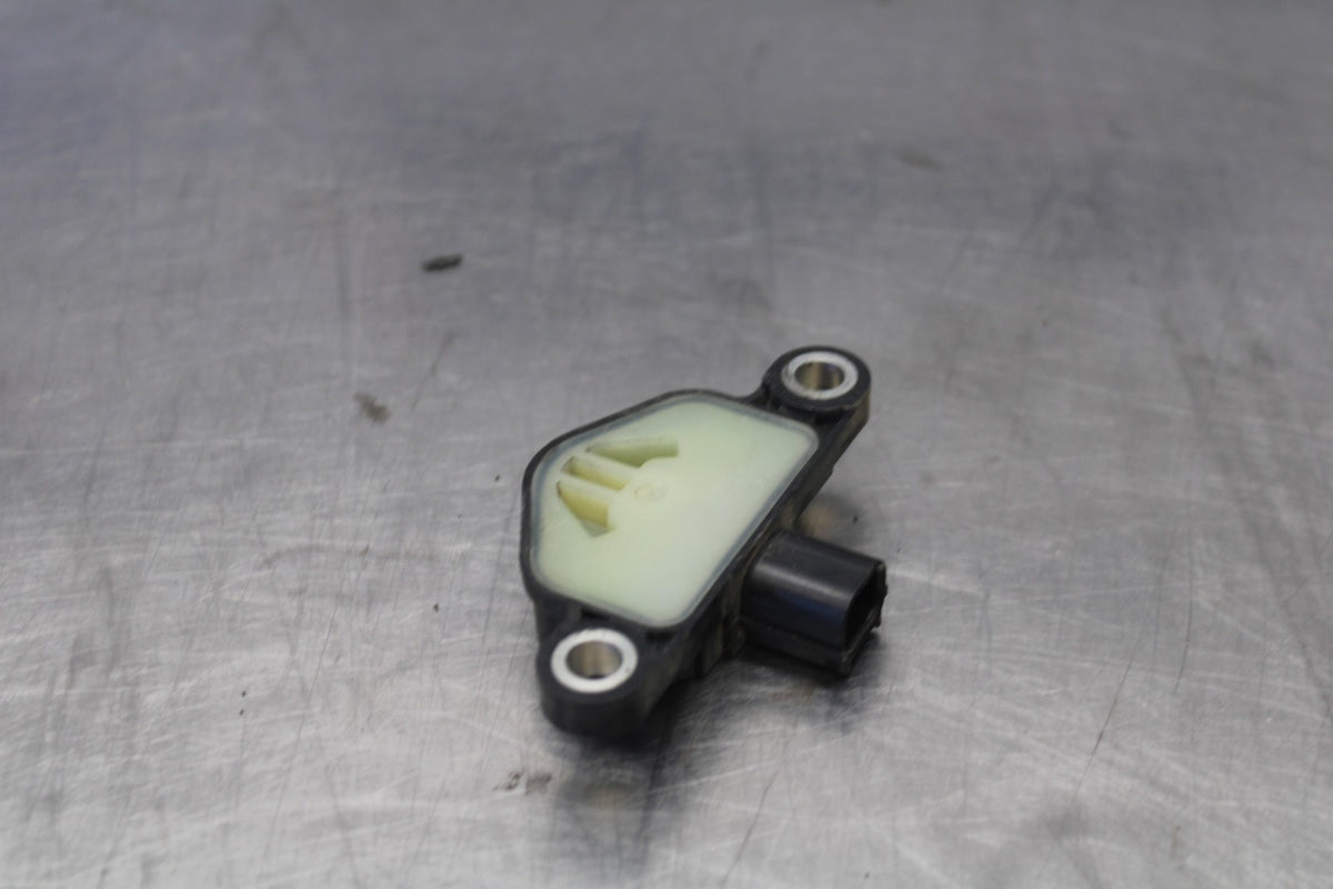 16 HONDA CB500F ABS TIP OVER BANK ANGLE CRASH SENSOR SWITCH  BB930