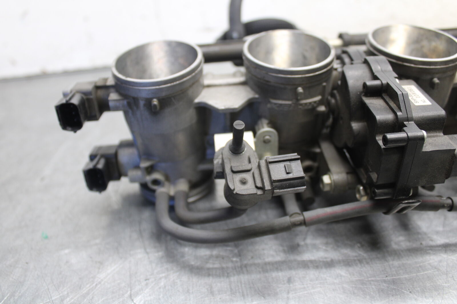 09-12 KAWASAKI NINJA ZX6R MAIN FUEL INJECTORS / THROTTLE BODIES 16163-0128 BB698