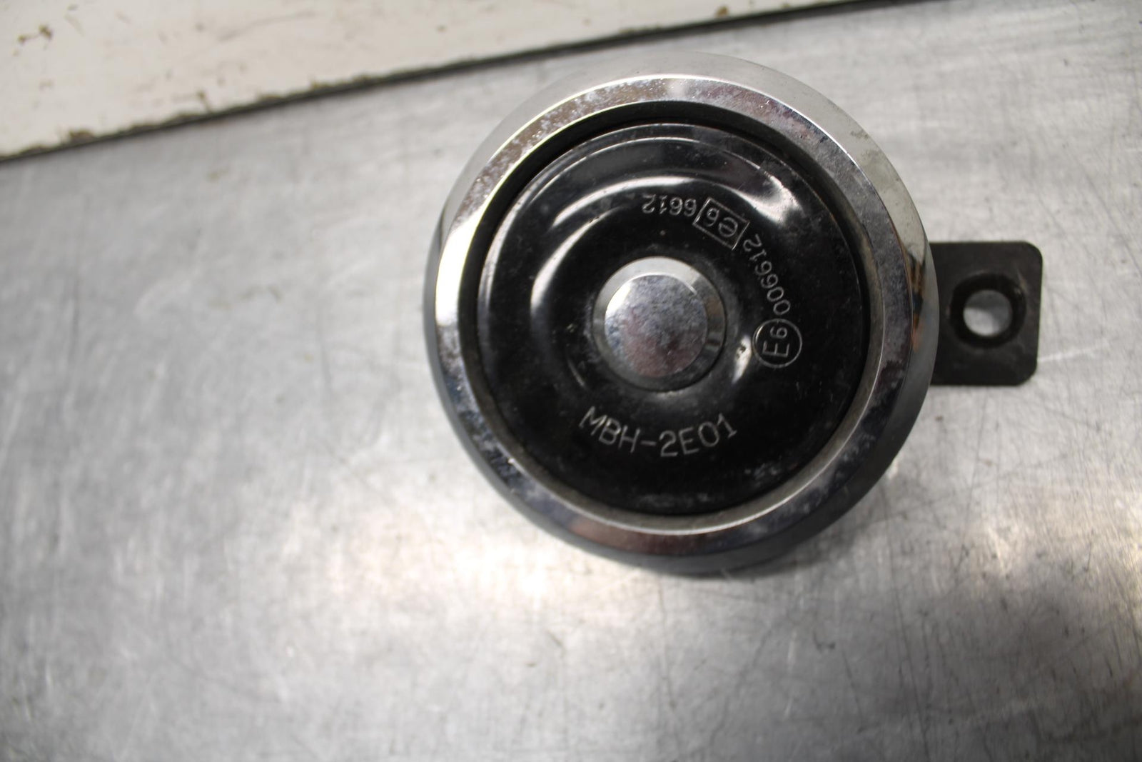 01-02 HONDA SHADOW SPIRIT 750 HORN SIGNAL BB632