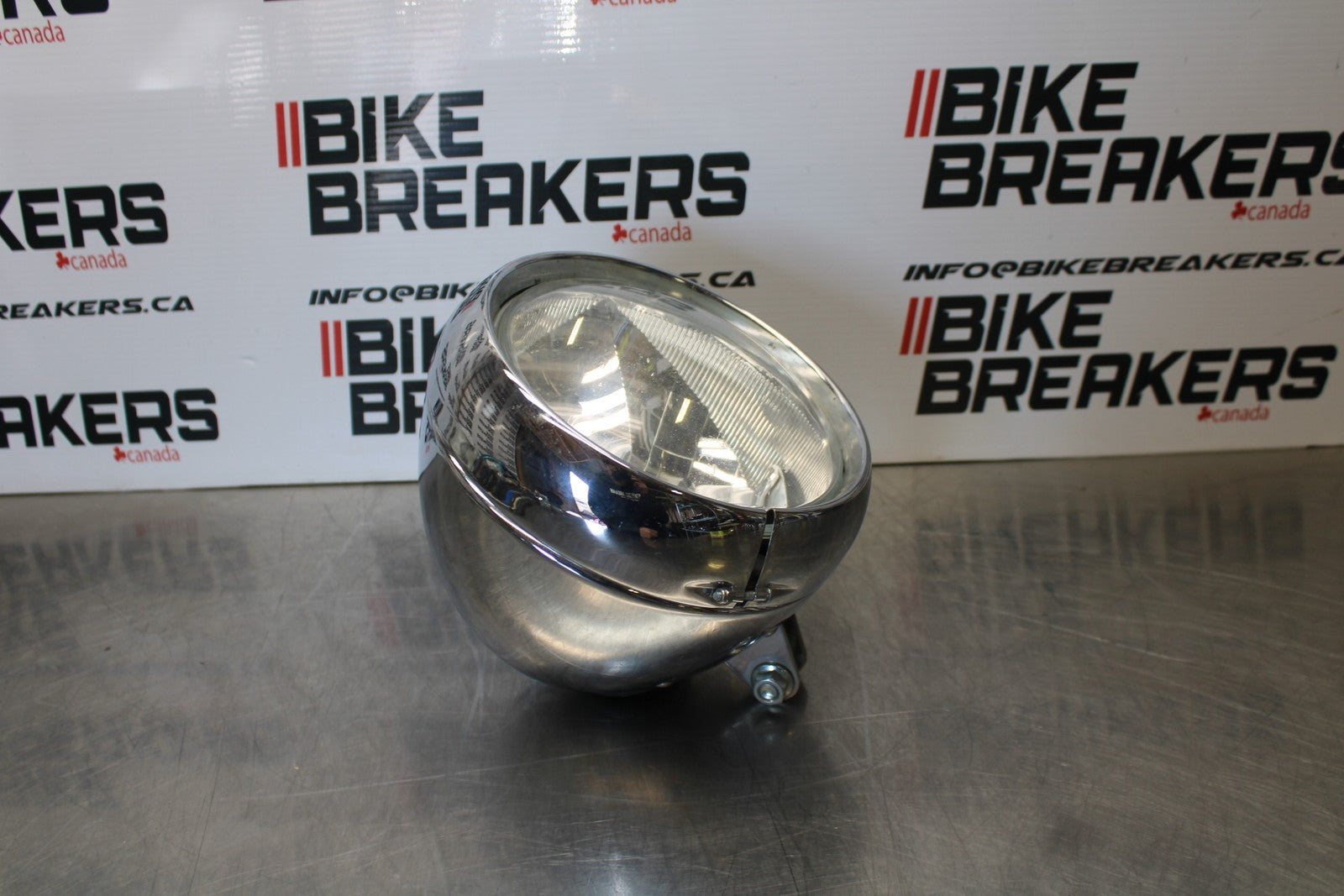 05-06 VICTORY KINGPIN DELUXE SINGLE HEADLIGHT HEAD LAMP LIGHT BB195