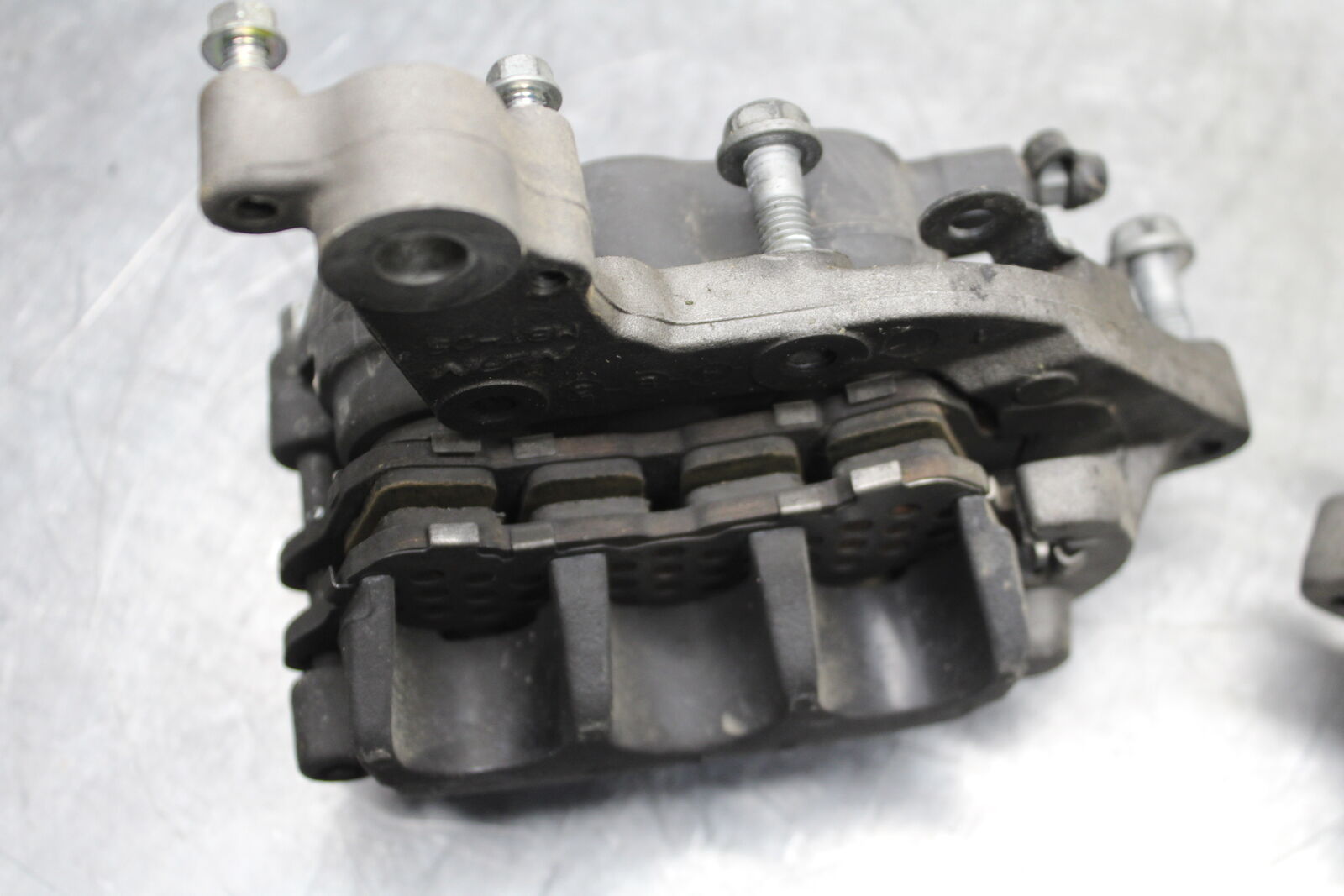 14 HONDA CTX1300A RIGHT LEFT FRONT BRAKE CALIPER SET PAIR CALIPERS BB732