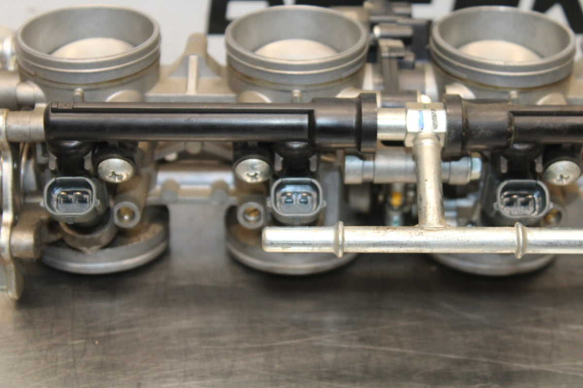07-08 KAWASAKI NINJA ZX6R MAIN FUEL INJECTORS / THROTTLE BODIES BB937