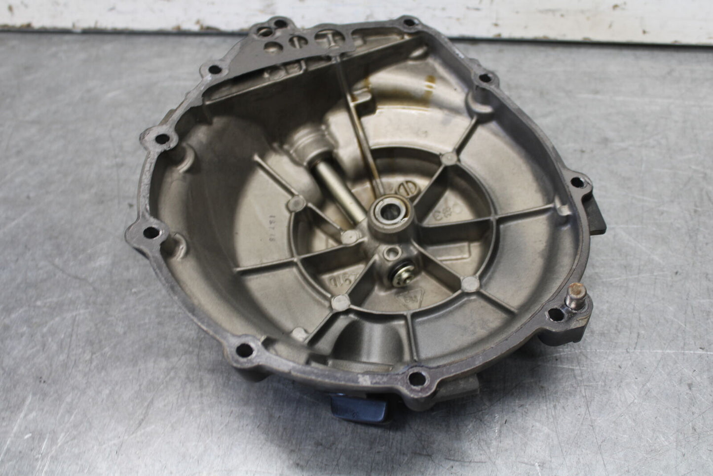 08-09 YAMAHA YZF R6S CLUTCH SIDE ENGINE MOTOR COVER  BB690