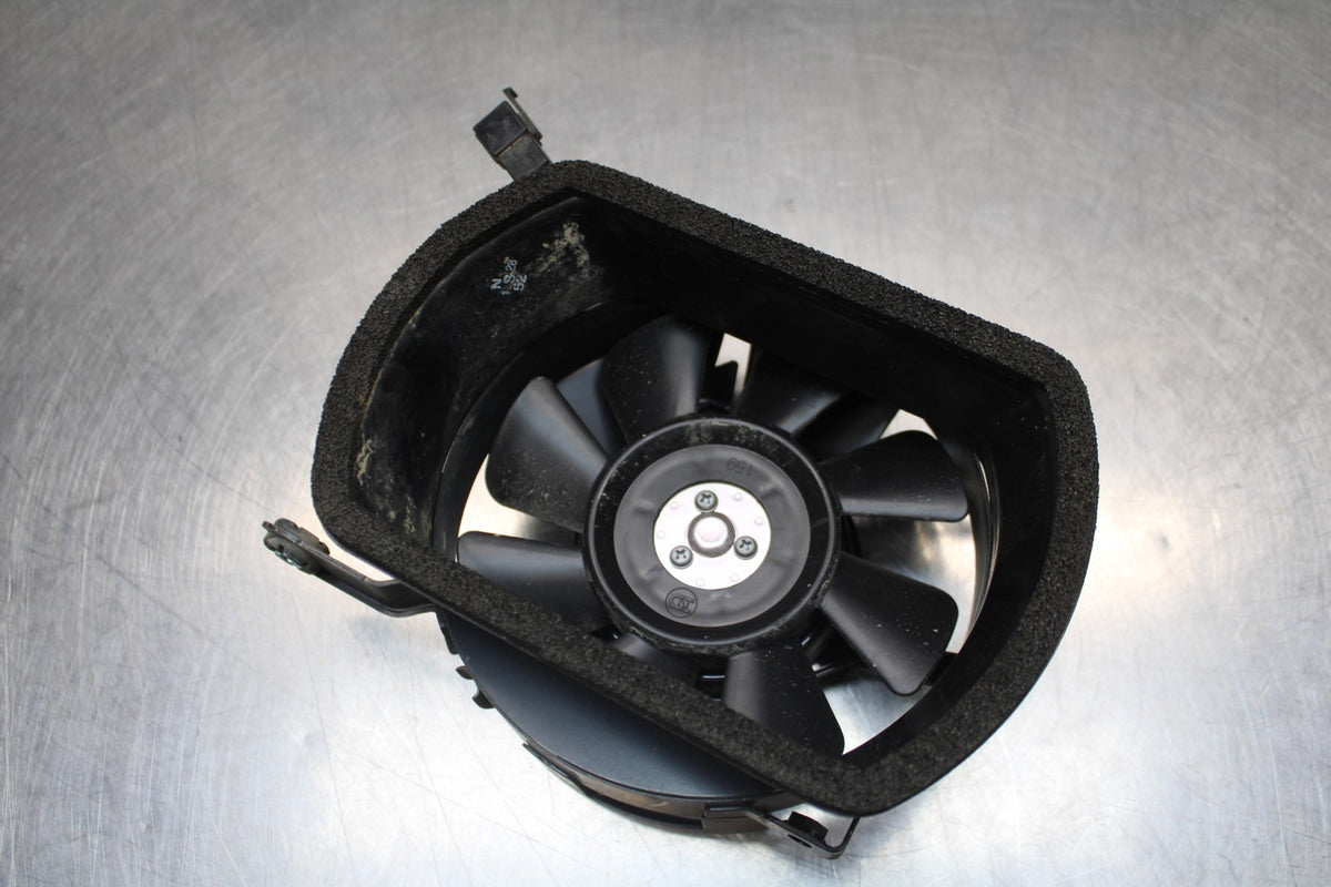 15 SUZUKI BOULEVARD C50 ENGINE RADIATOR COOLING FAN BB775