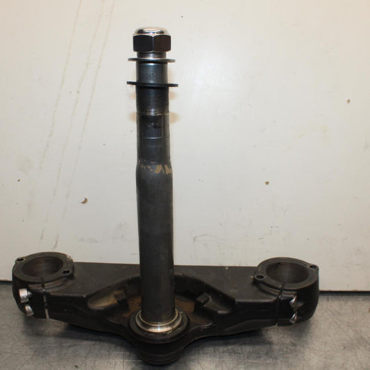 2007 Yamaha V Star 1300 XVS1300A FRONT FORKS CLAMP LOWER TRIPLE TREE STEM BB78