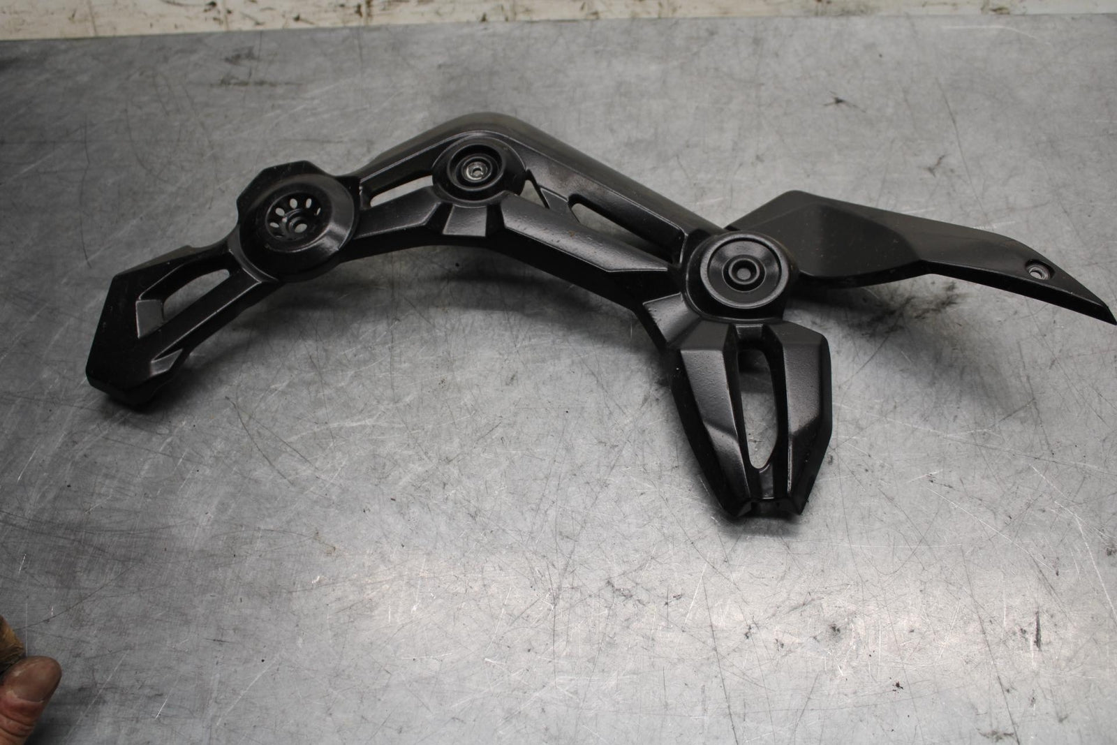 17 KAWASAKI Z900 ZR900 RIGHT LEFT FRAME MID SIDE COVERS COWLS PANELS TRIM BB549