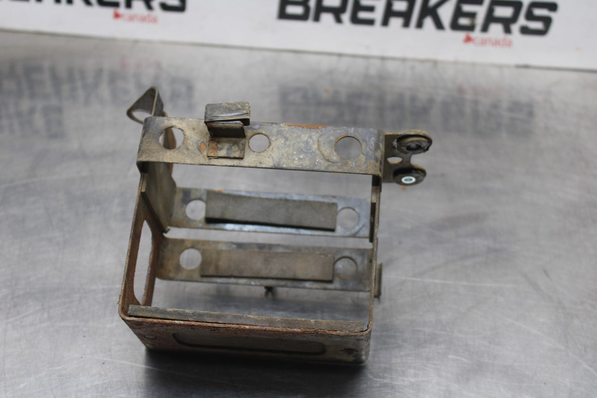 78-79 SUZUKI GS1000 BATTERY TRAY BOX BB787