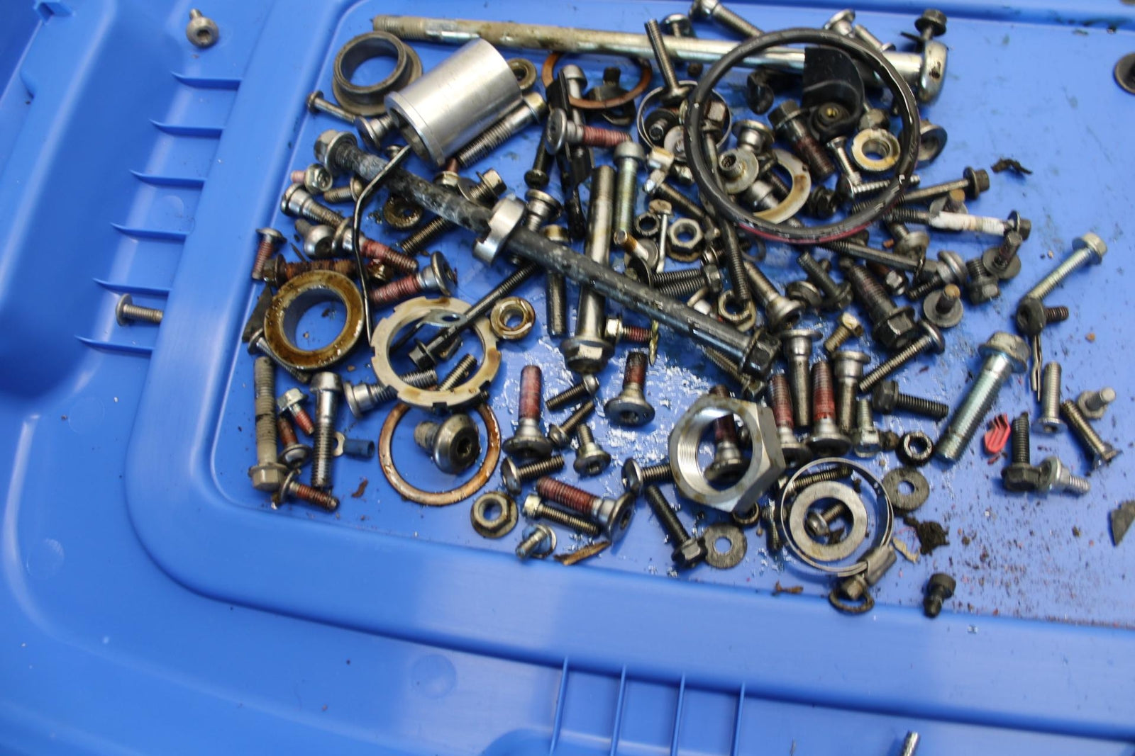 2012 Kawasaki Ninja ZX6R LEFTOVER MOUNTING BOLTS HARDWARE MOTOR SCREWS BB529