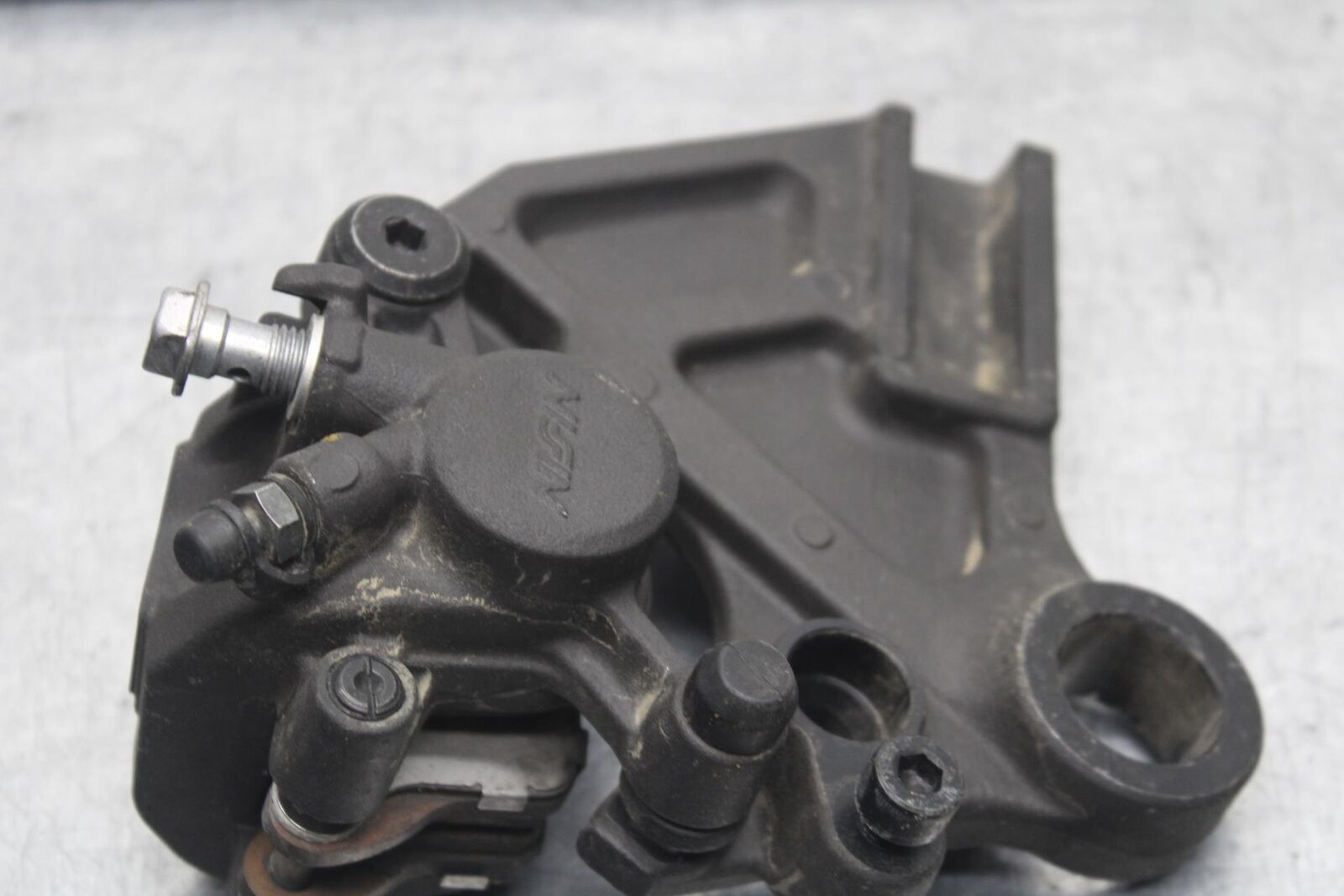 2016 Kawasaki Ninja ZX10R ZX1000 ABS KRT Edition REAR BRAKE CALIPER W MOUNT BB86