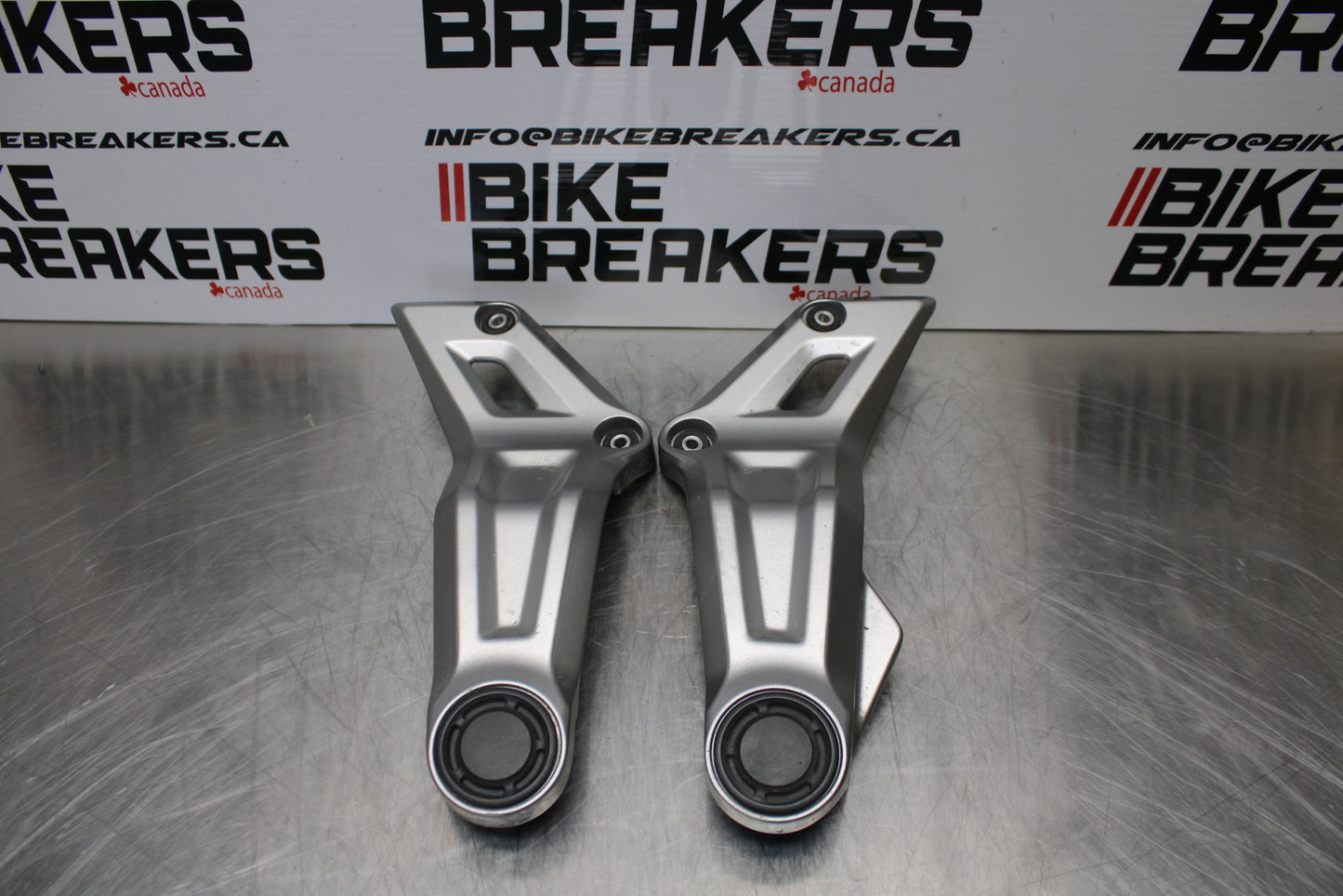 14-17 YAMAHA FZ07 RIGHT LEFT FRAME MID SIDE COVERS COWLS PANELS TRIM BB162