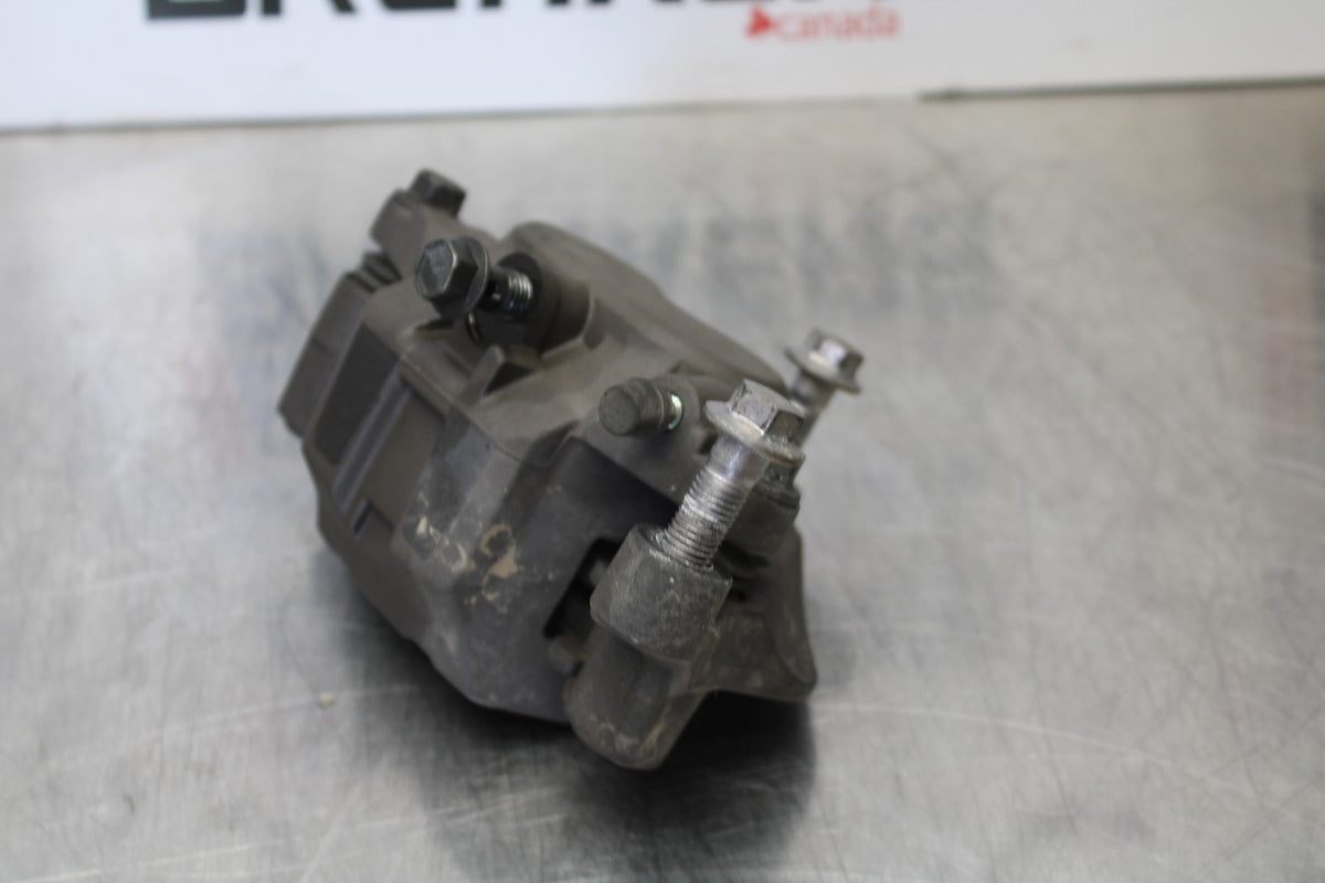 09 YAMAHA V STAR 950 LEFT FRONT BRAKE CALIPER BB172