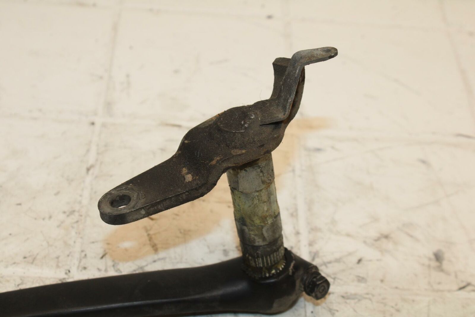79-81 YAMAHA XS1100S RIGHT REARSET BRAKE FOOT PEDAL BB401