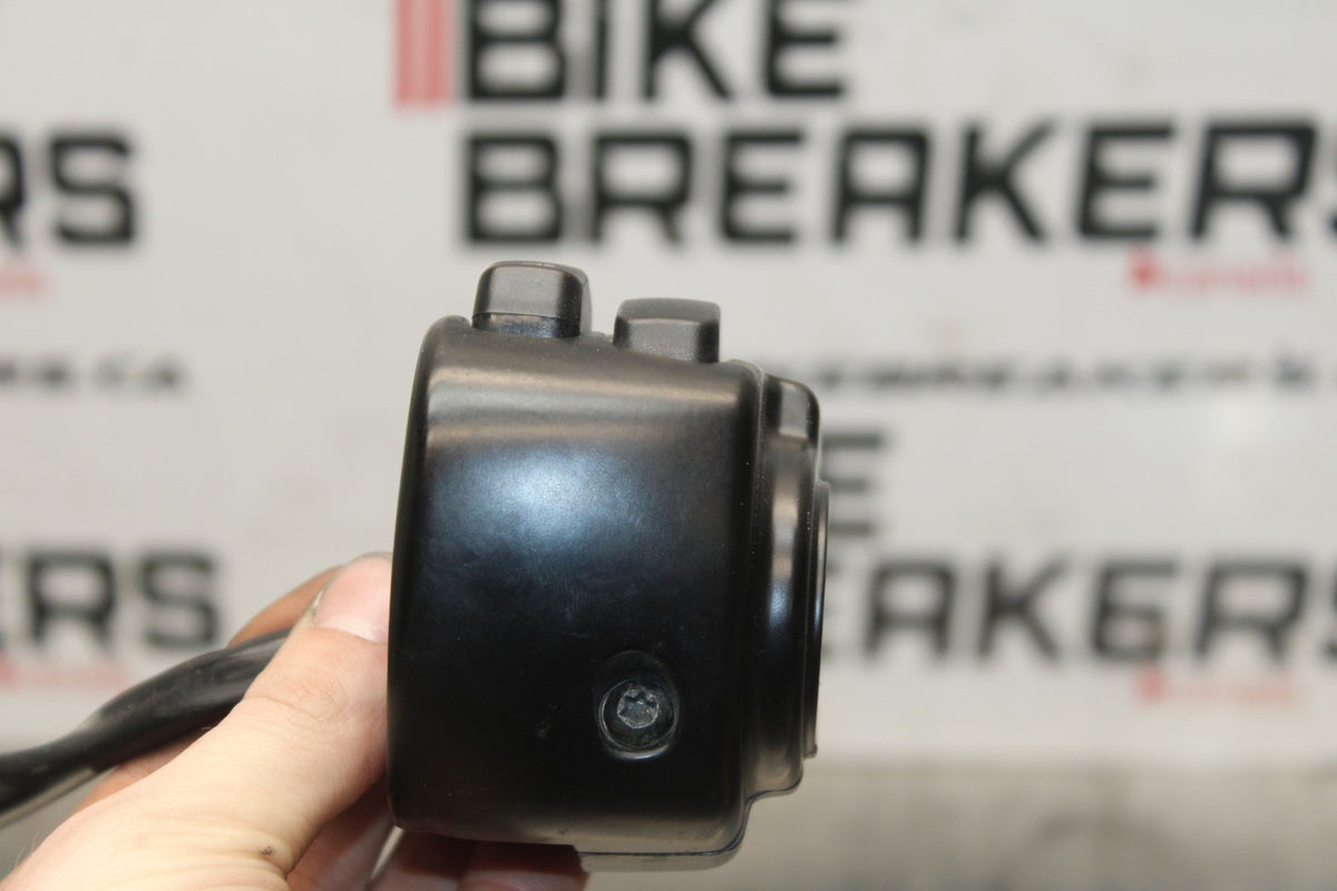 95-03 HARLEY-DAVIDSON SPORTSTER 1200 CUSTOM XL1200C LEFT HANDLE SWITCH BB817