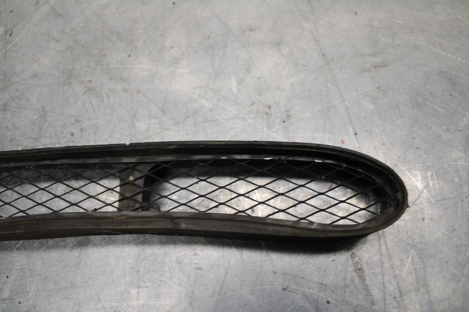 03 KAWASAKI ZX12R AIR INTAKE GRILL BB472